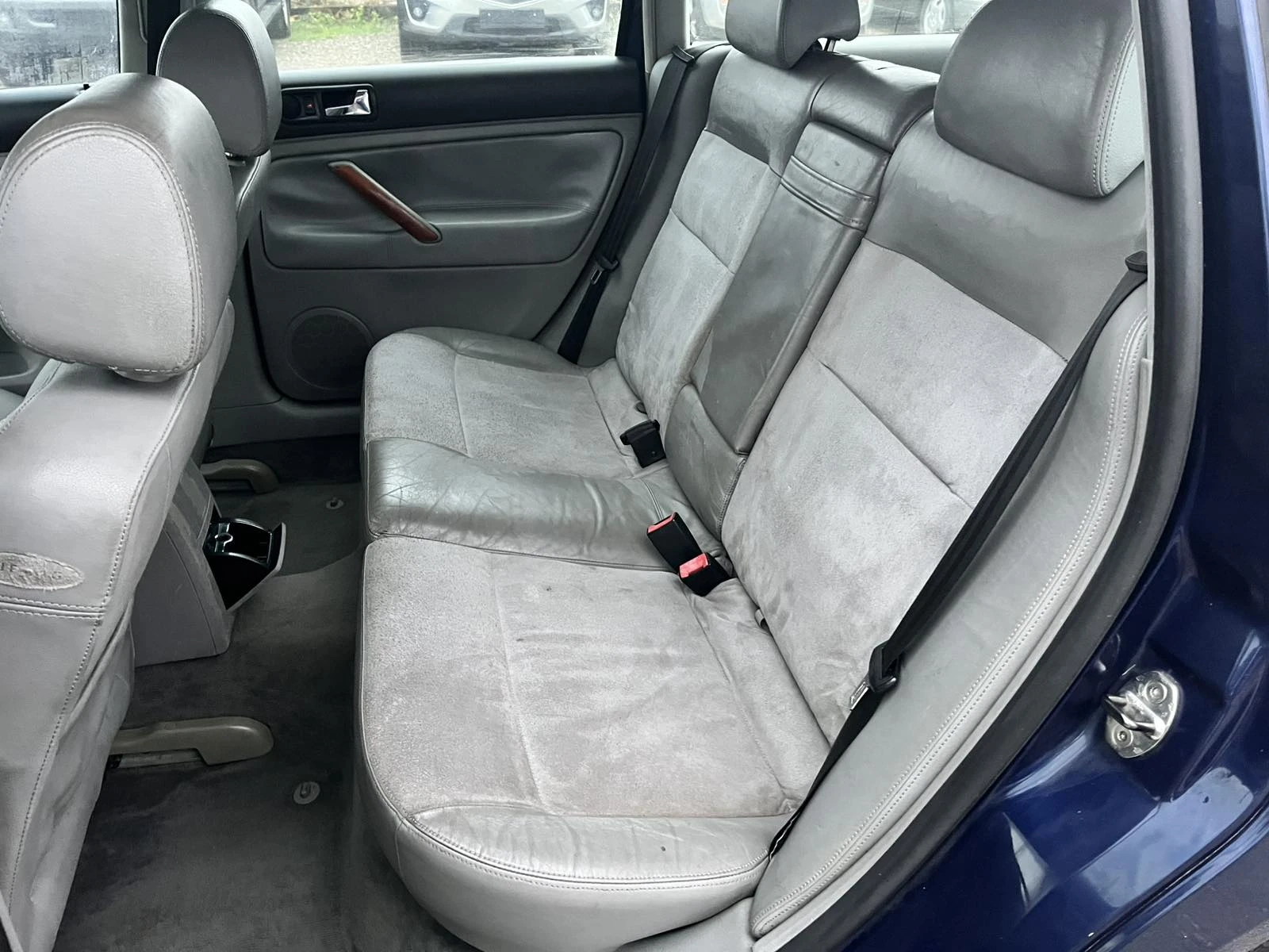 VW Passat 1.9TDI 131k  | Mobile.bg   13