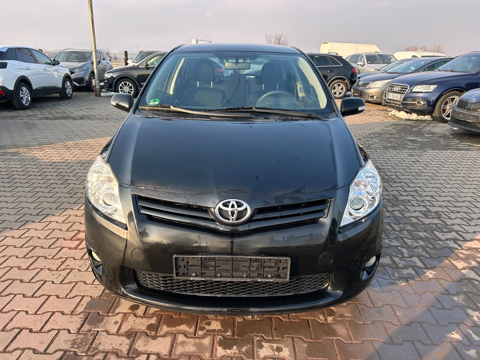 Toyota Auris 1.6i AVTOMAT EURO 5 - изображение 3