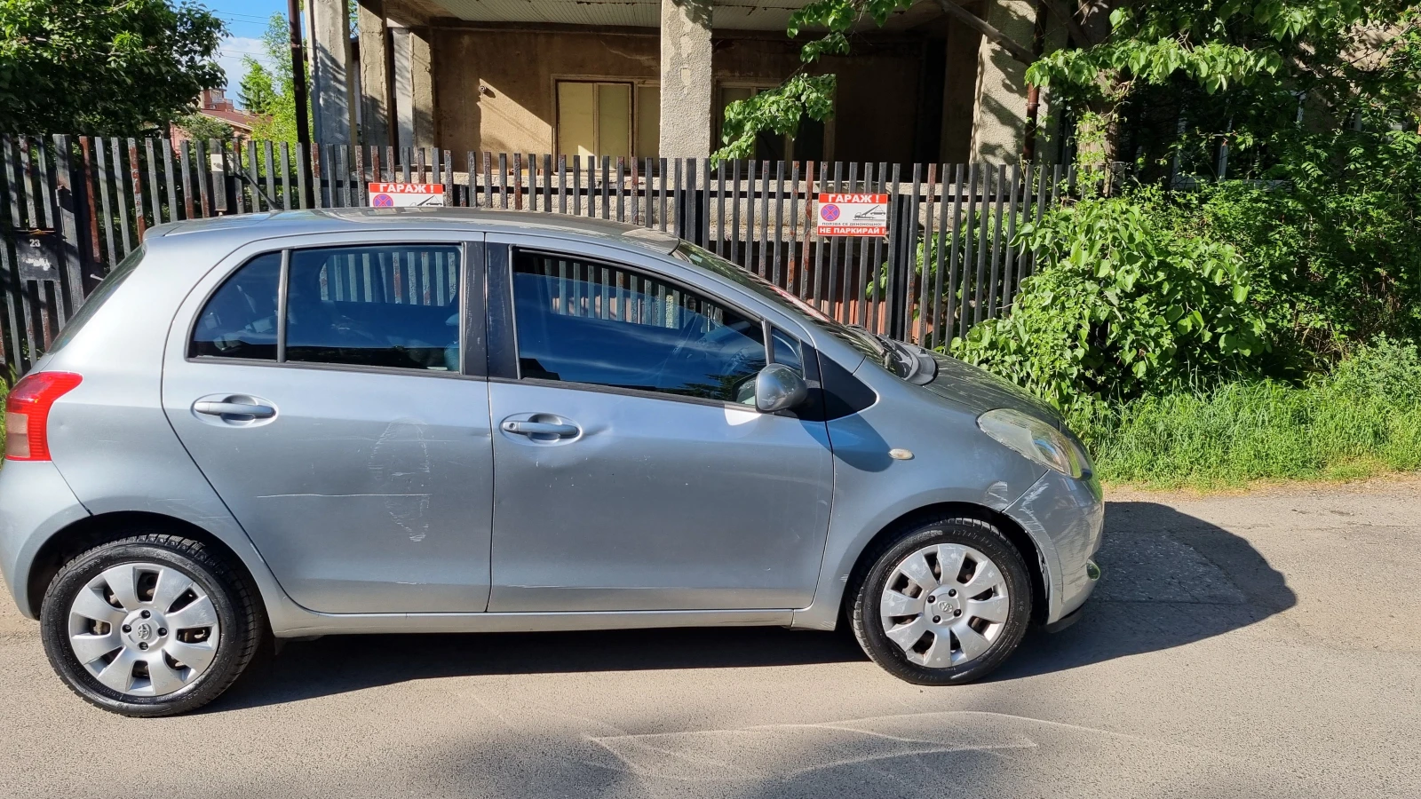 Toyota Yaris  - изображение 6