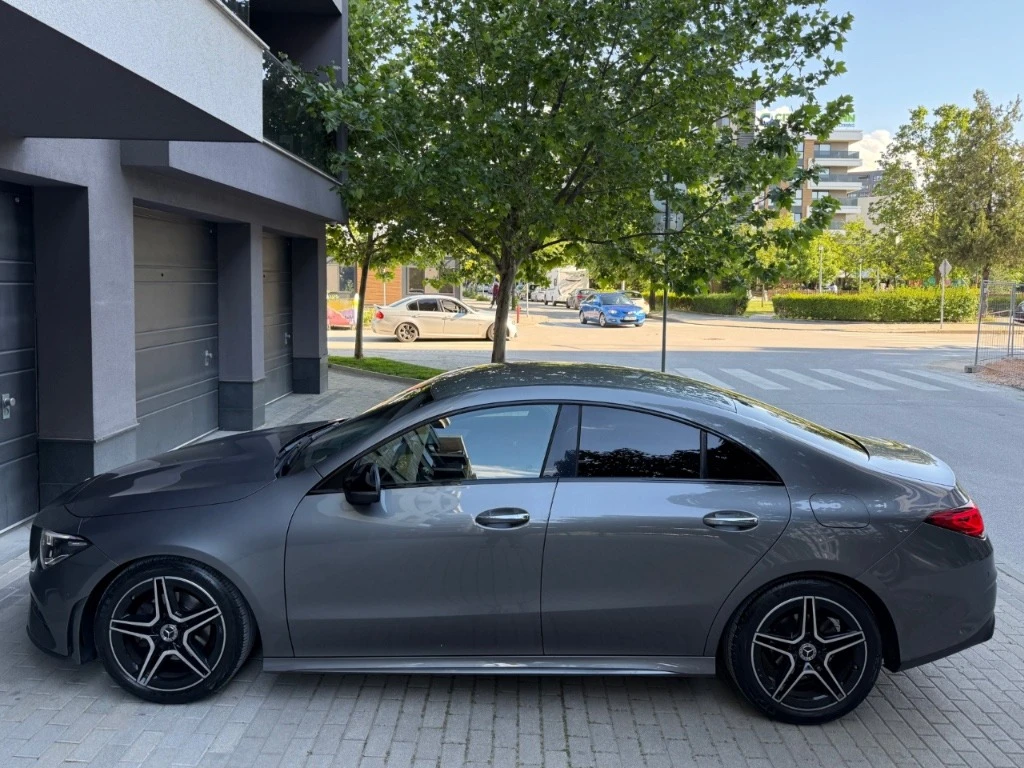 Mercedes-Benz CLA 180 АМГ/Хедъп/Подгрев - изображение 4