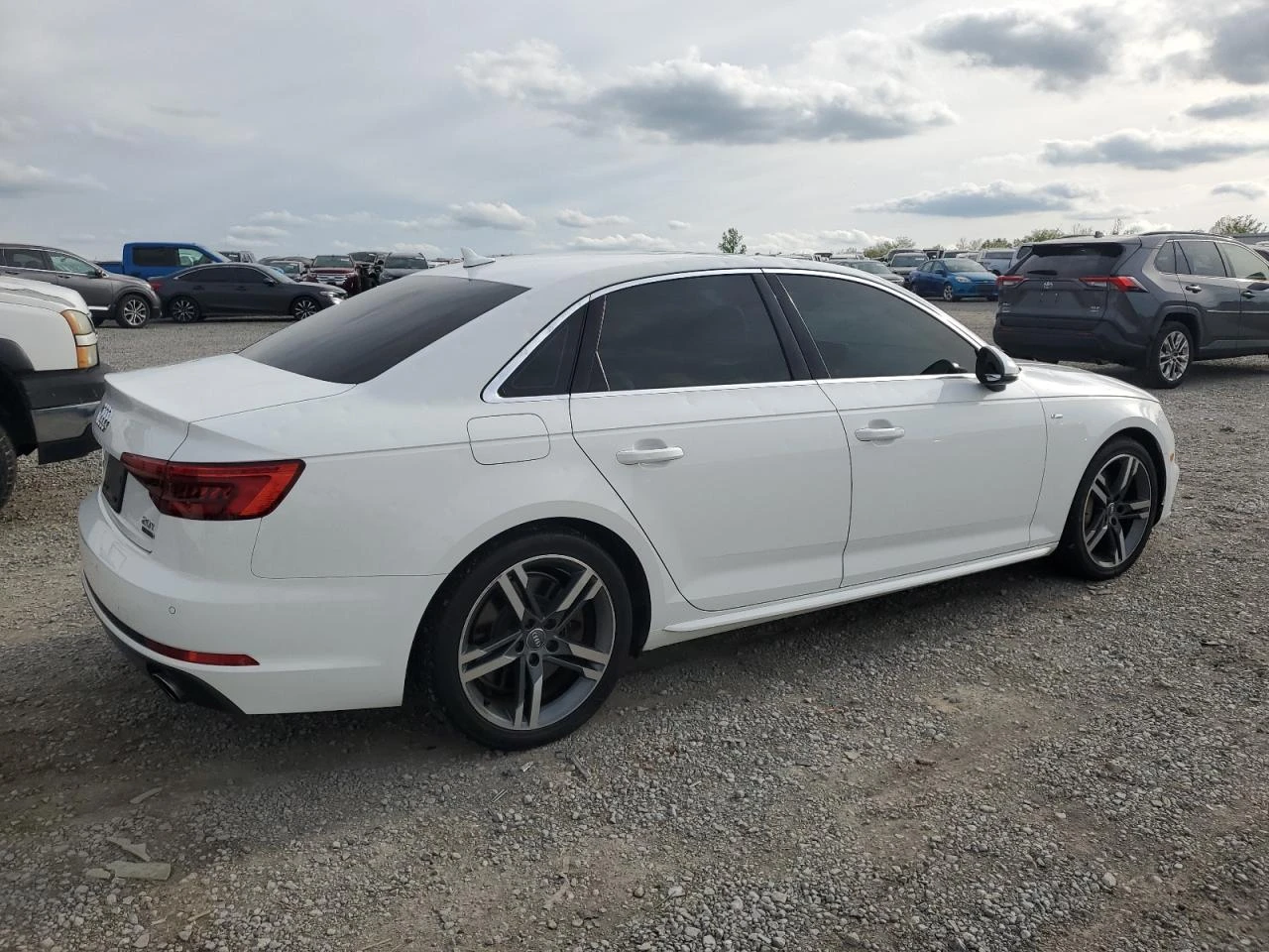 Audi A4 PREMIUM PLUS S-LINE* Digital Cockpit* B&O* АвтоКре - изображение 6