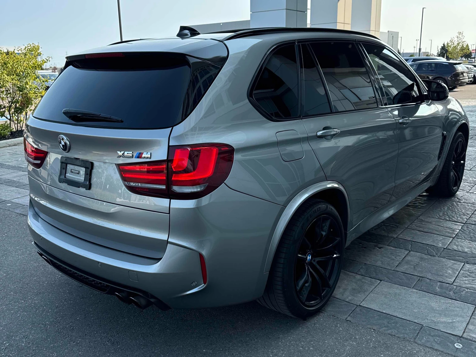 BMW X5M CARFAX * * АВТО КРЕДИТ * *  - изображение 6