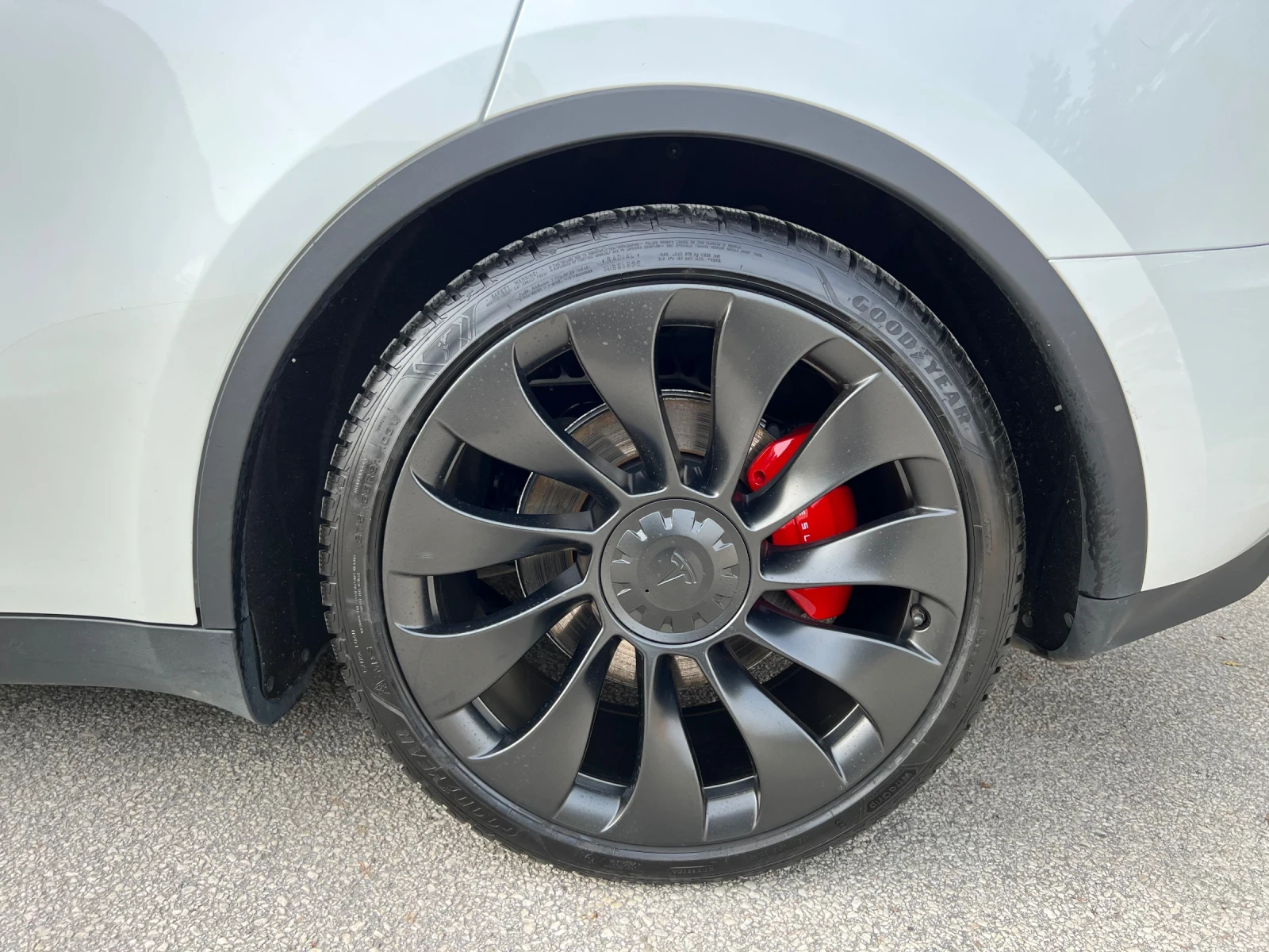 Tesla Model Y Dual motor Performance | Mobile.bg � ����������� 12