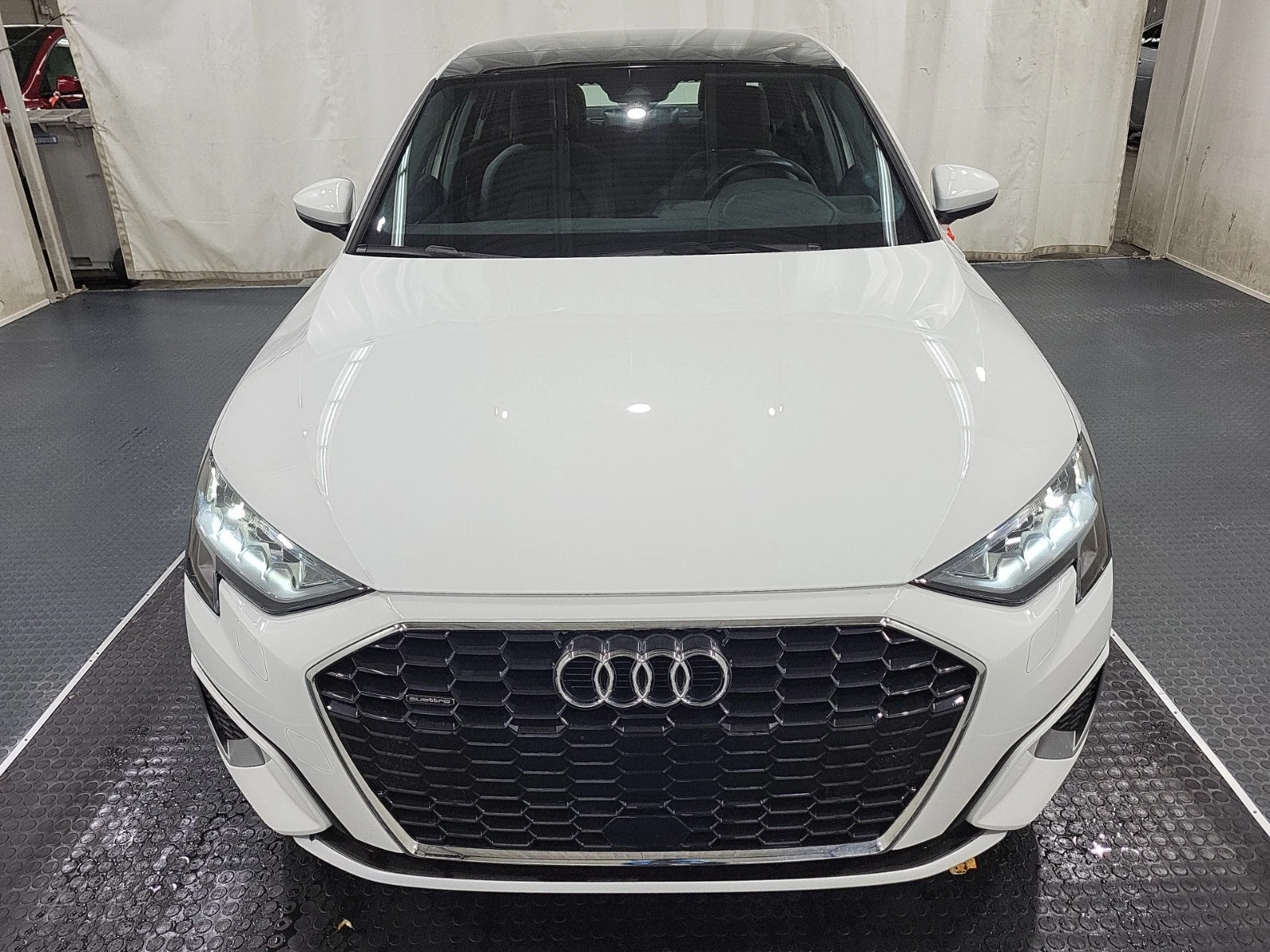 Audi A3 KOMFORT* * CARFAX * * ���� ������ * *  | Mobile.bg � ����������� 2