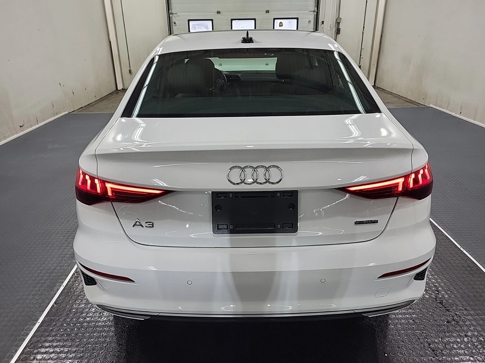 Audi A3 KOMFORT* * CARFAX * * ���� ������ * *  | Mobile.bg � ����������� 6