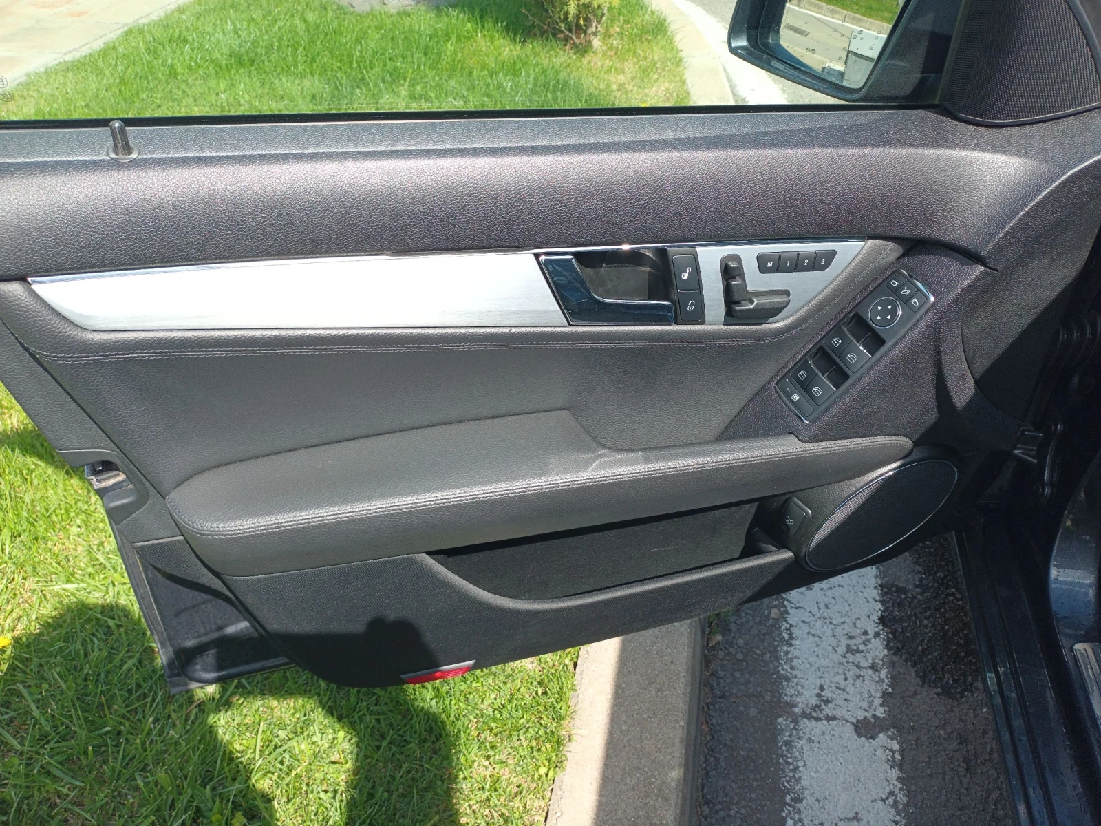 Mercedes-Benz C 350 3.5v6CDI, 4X4, АВТОМАТ, НАВИ, ДИЗЕЛ., снимка 12 - Автомобили и джипове - 54147940