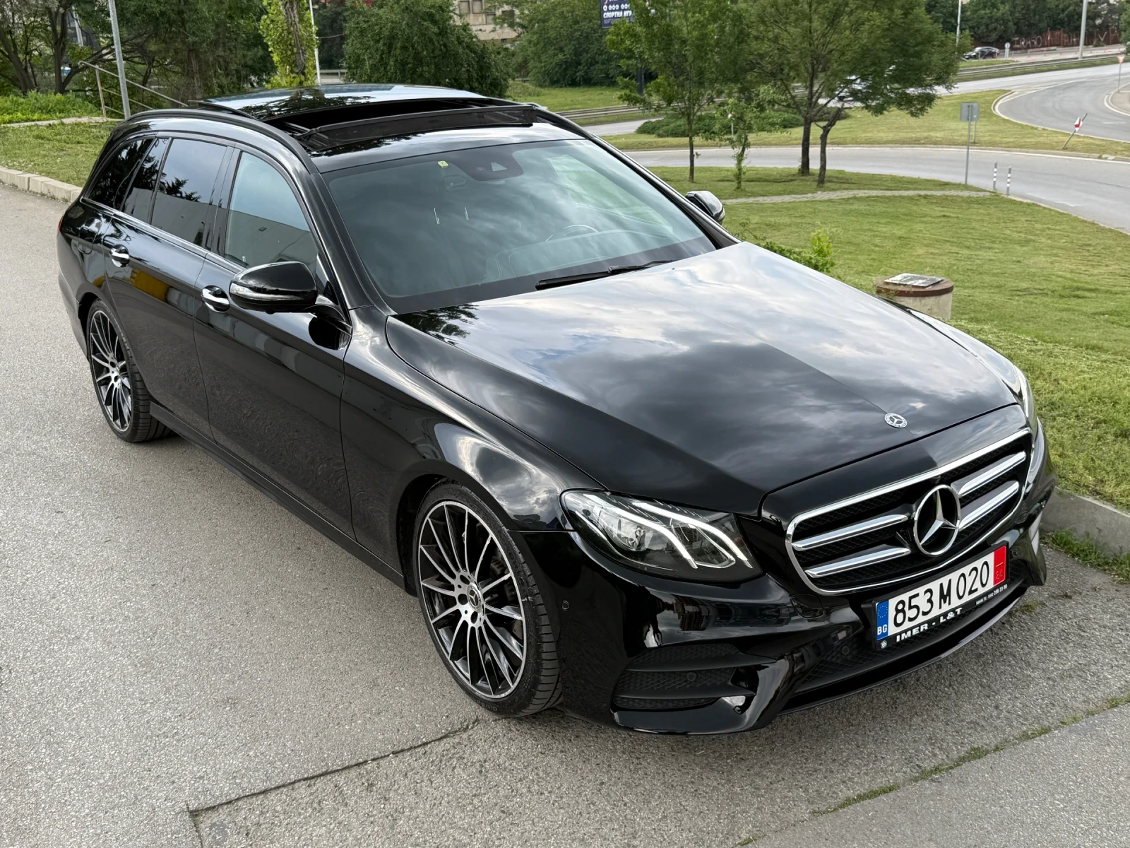 Mercedes-Benz E 220 AMG E220D