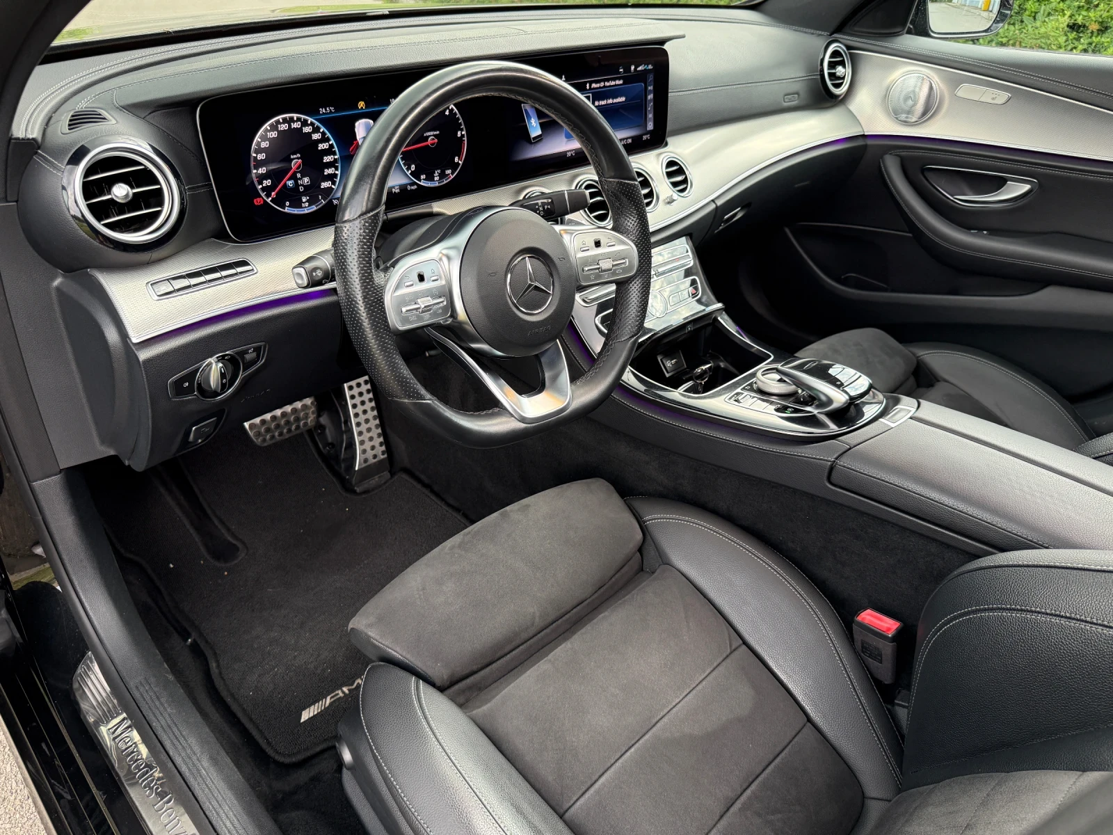 Mercedes-Benz E 220 AMG E220D, снимка 9 - Автомобили и джипове - 54821906