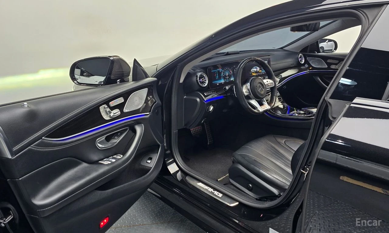 Mercedes-Benz CLS 450 4MATIC* AMG LINE* 360 КАМЕРА* ОБДУХВАНЕ* , снимка 6 - Автомобили и джипове - 54912819