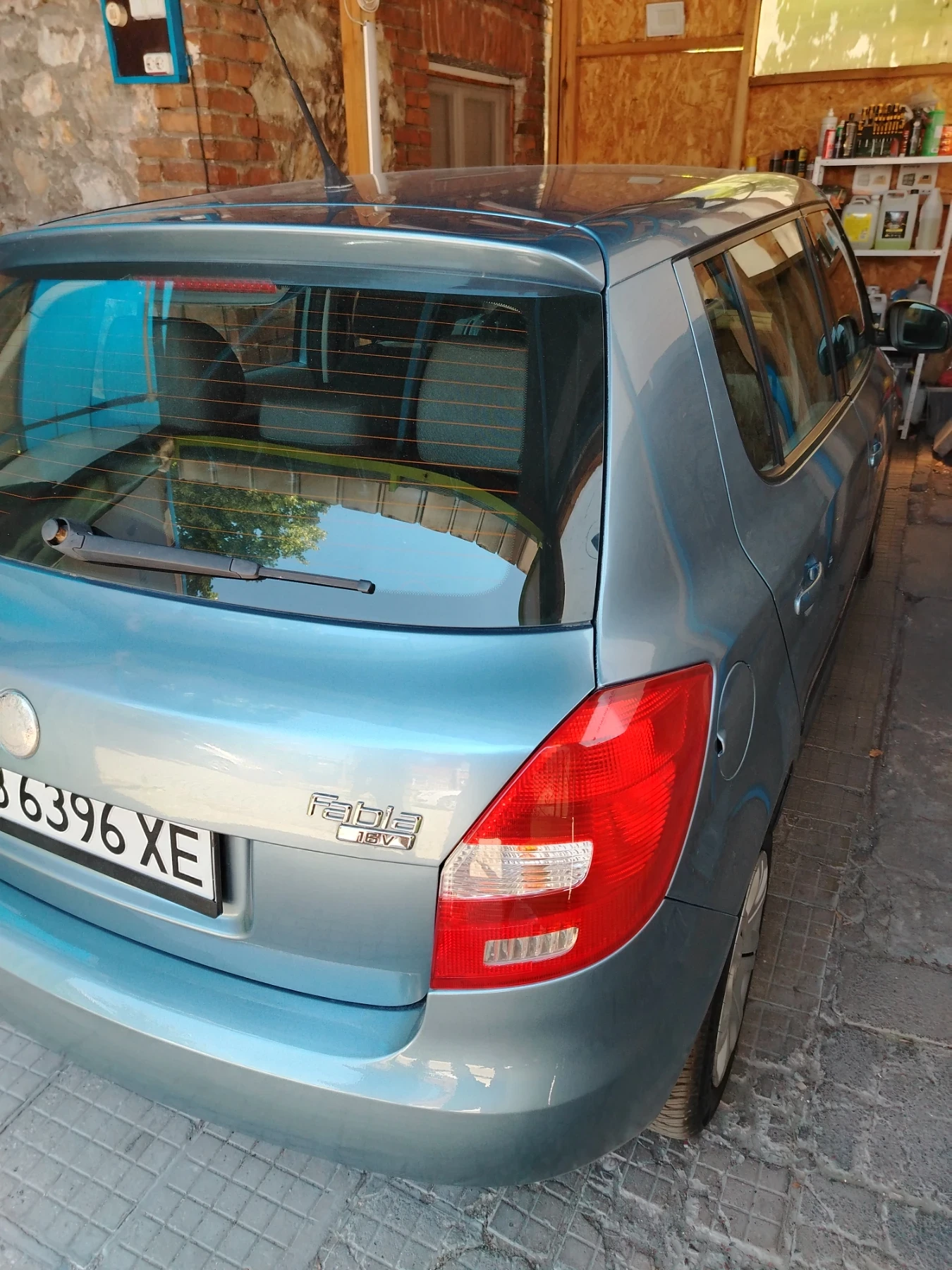 Skoda Fabia 1.4 , 16 V 86k.c LPG, снимка 10 - Автомобили и джипове - 55051178