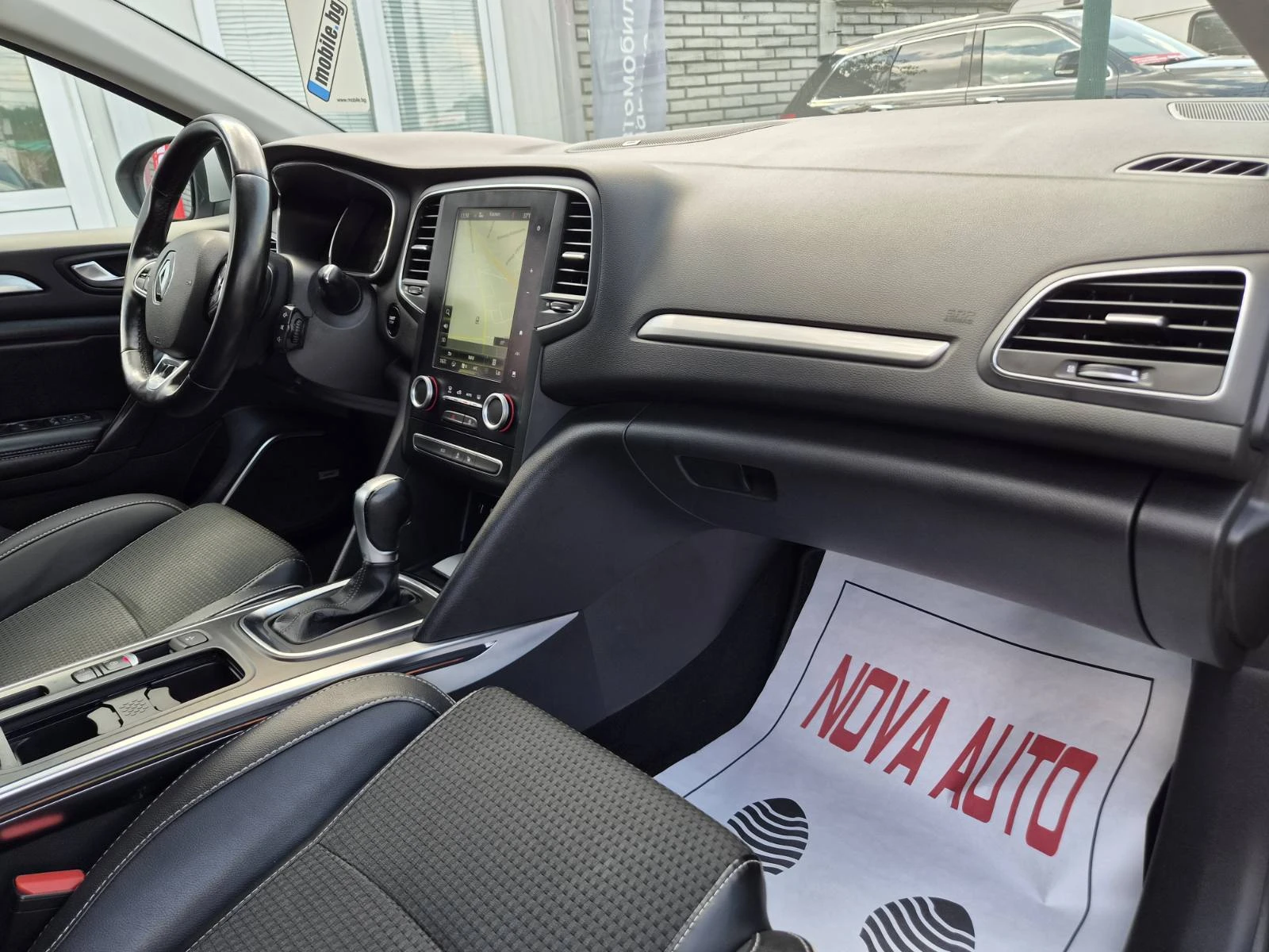 Renault Megane 1.5DCI-AUTOMATIC-2018г-BOSE, снимка 12 - Автомобили и джипове - 55071339