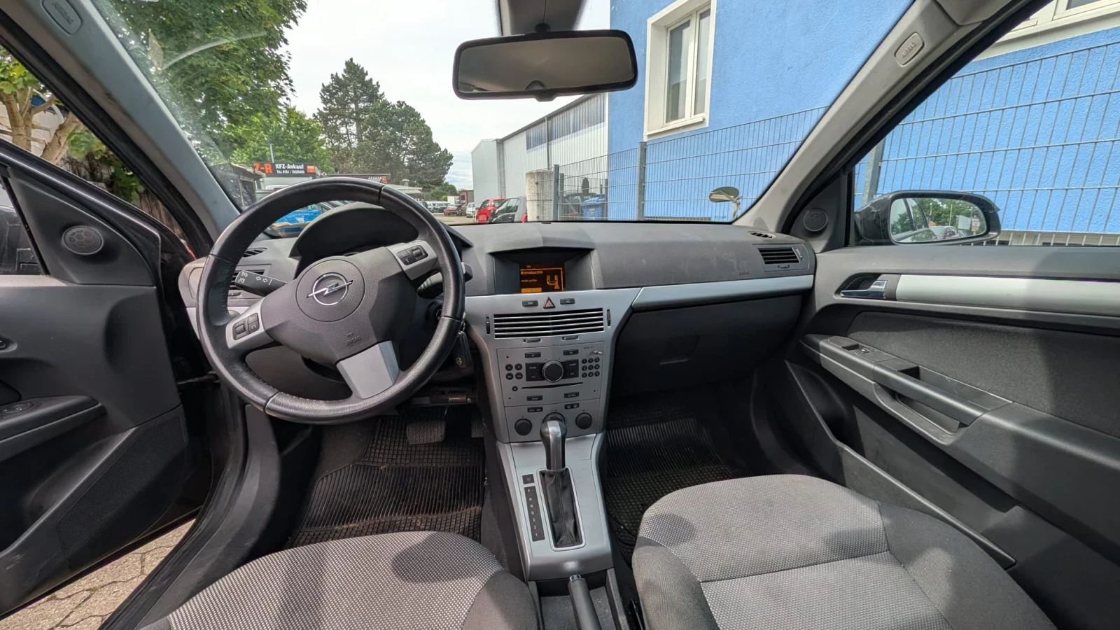Opel Astra 1.8i, Бензин, Автоматик, Клима, нов внос, Германия, снимка 6 - Автомобили и джипове - 55084100