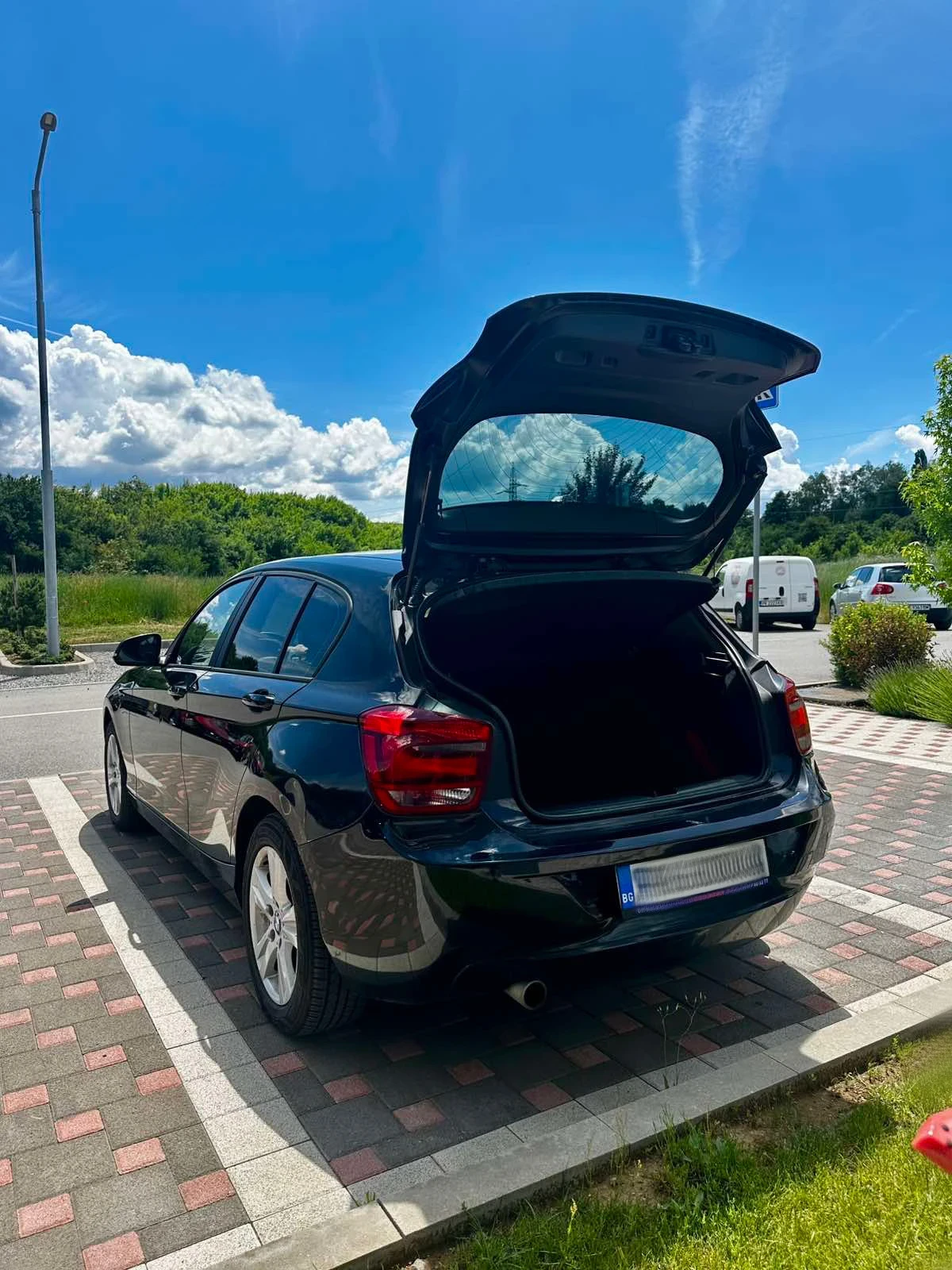 BMW 118 сменени вериги + 4 гуми + 4 допълнителни дж, снимка 7 - Автомобили и джипове - 55192050