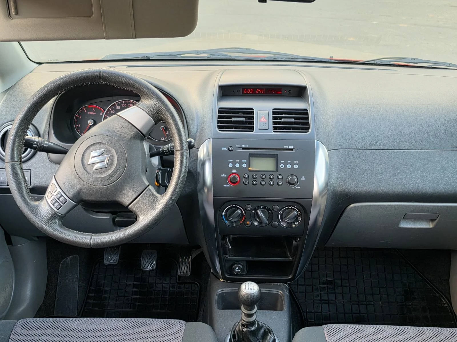 Suzuki SX4 1.9JTD, снимка 9 - Автомобили и джипове - 56155555