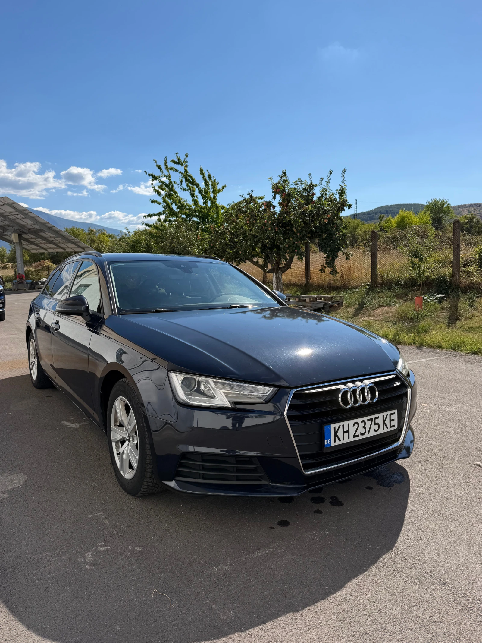 Audi A4, снимка 2 - Автомобили и джипове - 56257550