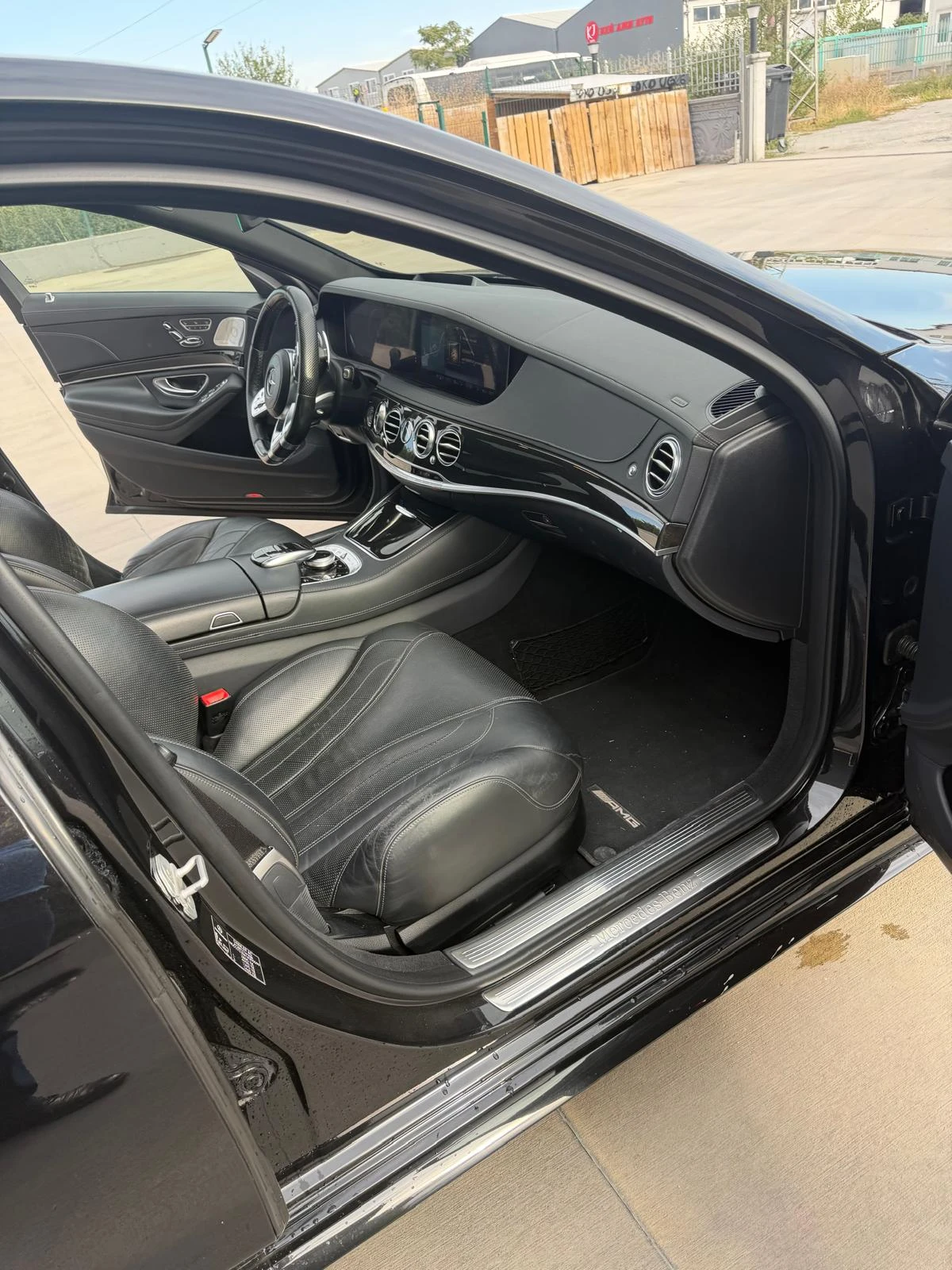 Mercedes-Benz S 560, снимка 8 - Автомобили и джипове - 56266259