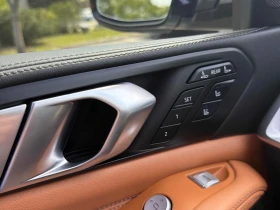 BMW X7 ДИСТРОНИК * ПОДГРЕВ * ПАНОРАМА * МАСАЖИ * CARFAX, снимка 12