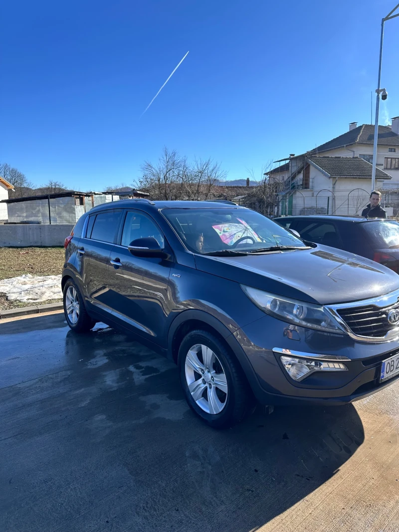 Kia Sportage, снимка 1 - Автомобили и джипове - 48093069