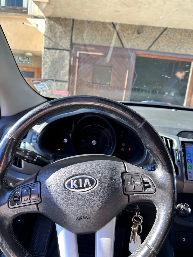 Kia Sportage, снимка 14 - Автомобили и джипове - 48093069