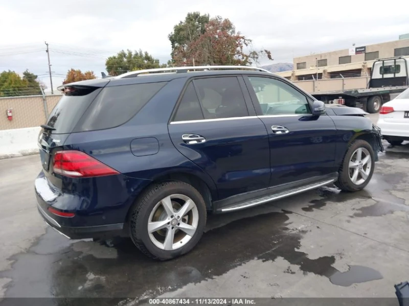 Mercedes-Benz GLE 350 4MATIC / КРАЙНА ЦЕНА ДО БЪЛГАРИЯ!!!, снимка 3 - Автомобили и джипове - 48227451