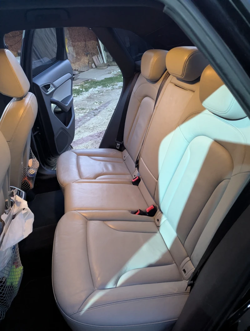 Audi Q3, снимка 9 - Автомобили и джипове - 52666037