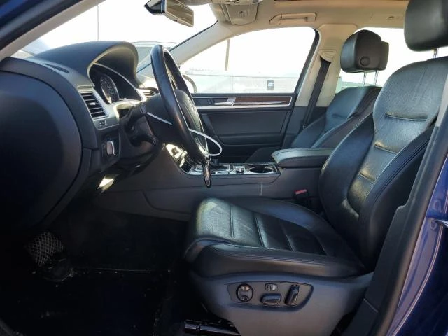 VW Touareg 3.6L 6 All wheel drive, снимка 12 - Автомобили и джипове - 53187227