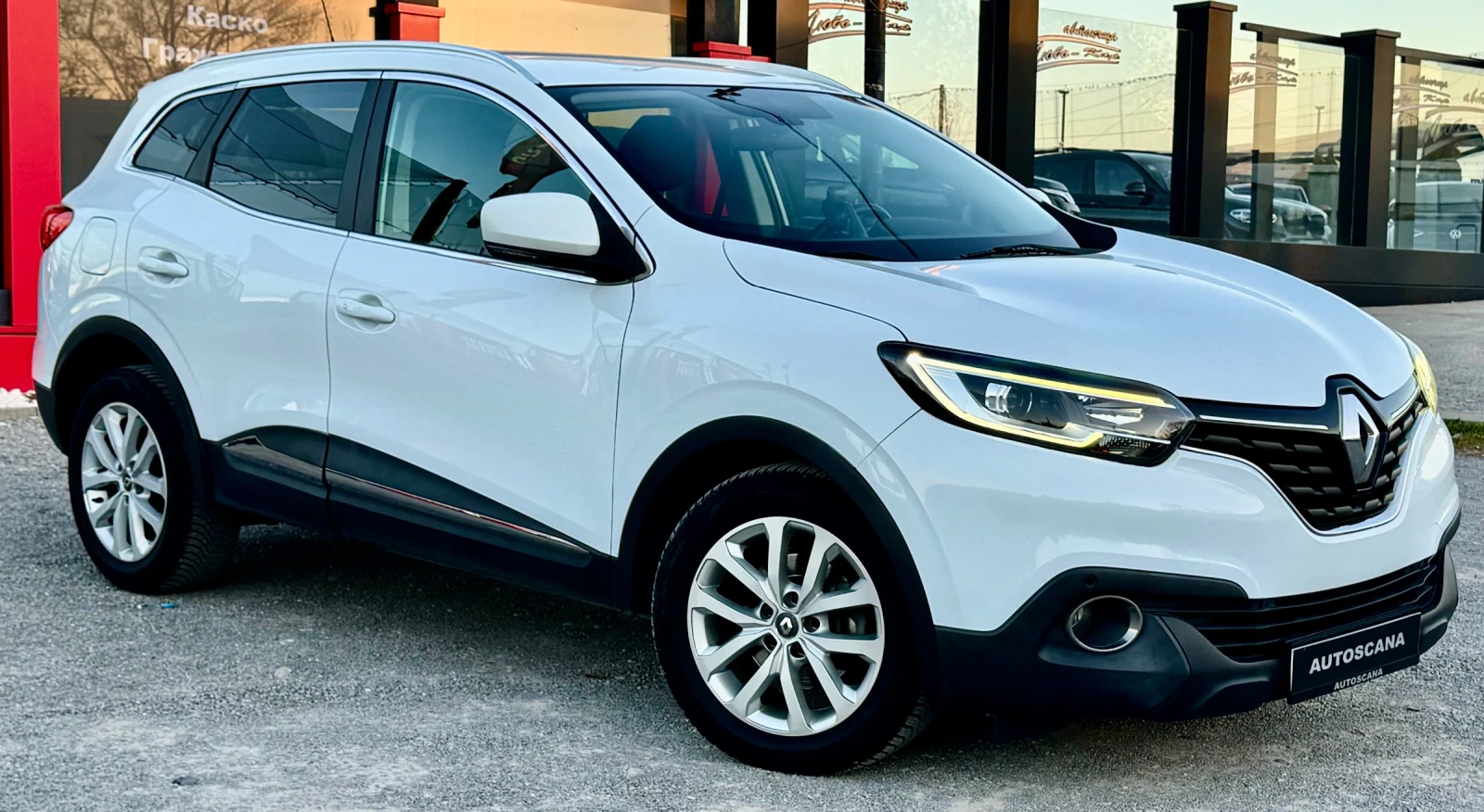 Renault Kadjar 1.5 DCI-Euro 6B-KEYLESS GO - изображение 3