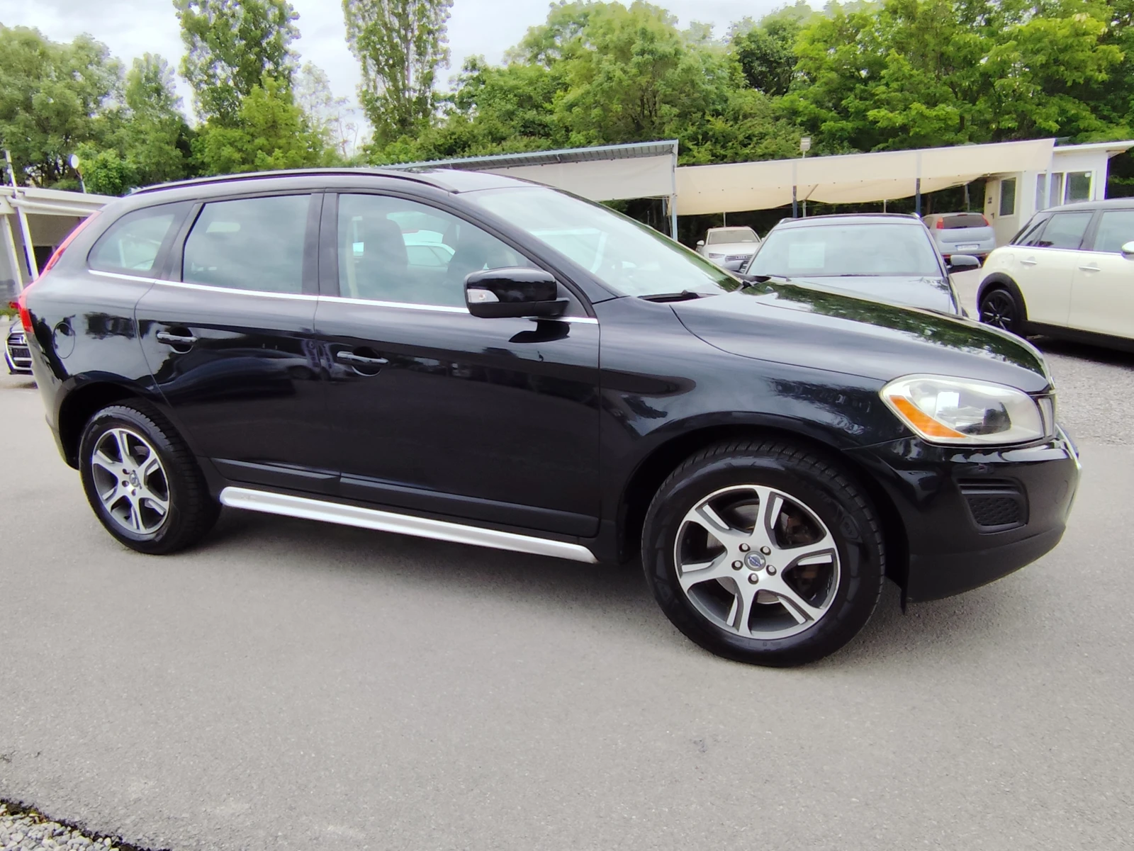 Volvo XC60 2.0D* АВТОМАТИК* NAVI* EURO5A*  - изображение 2