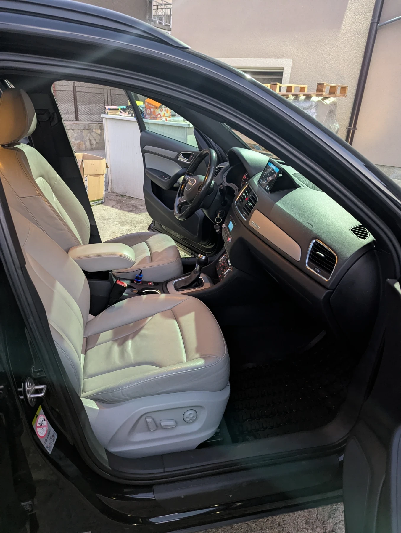 Audi Q3 | Mobile.bg   12