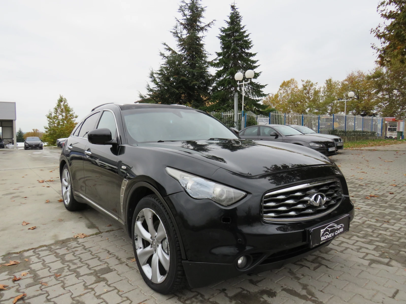 Infiniti Fx 30 DS * 4X4 KEYLESS GO NAVI 360 * * *  - изображение 3