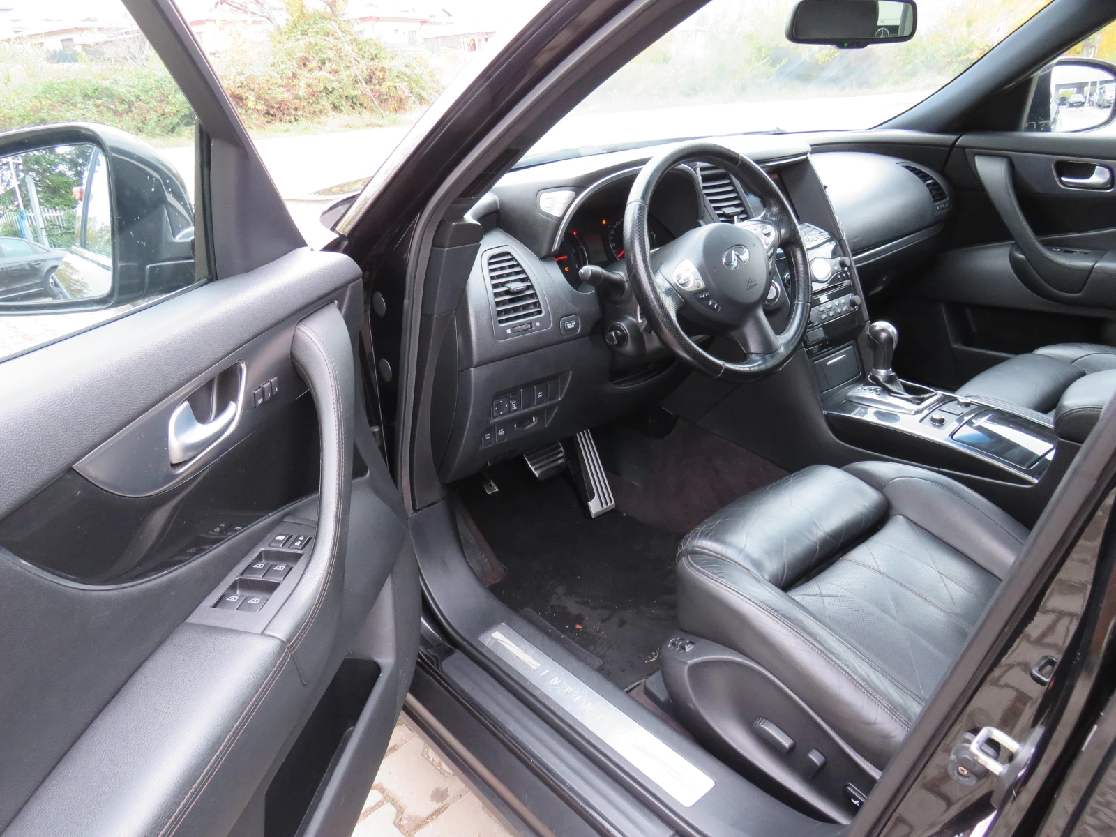 Infiniti Fx 30 DS * 4X4 KEYLESS GO NAVI 360 * * *  - изображение 9