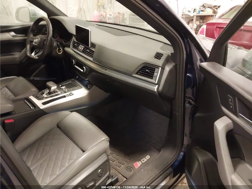 Audi SQ5 VIRTUAL* QUATTRO* ПОДГРЕВ* PANO* ALCANTARA - изображение 8