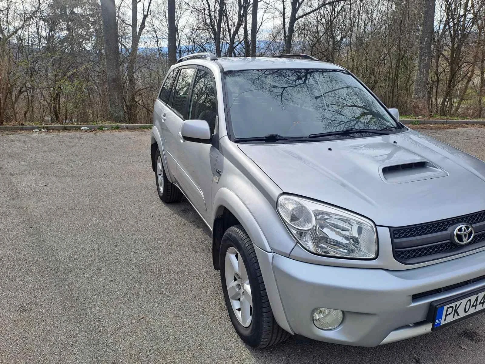 Toyota Rav4 2.0 D4D, снимка 15 - Автомобили и джипове - 54017589