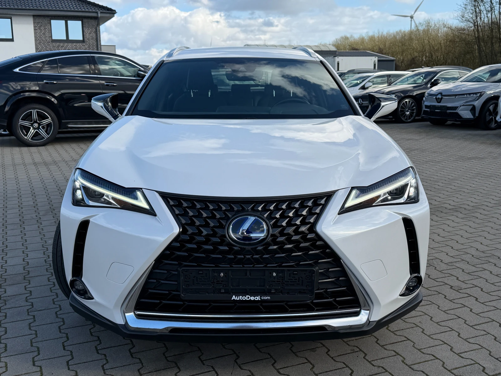 Lexus UX 250h Executive | Mobile.bg � ����������� 6