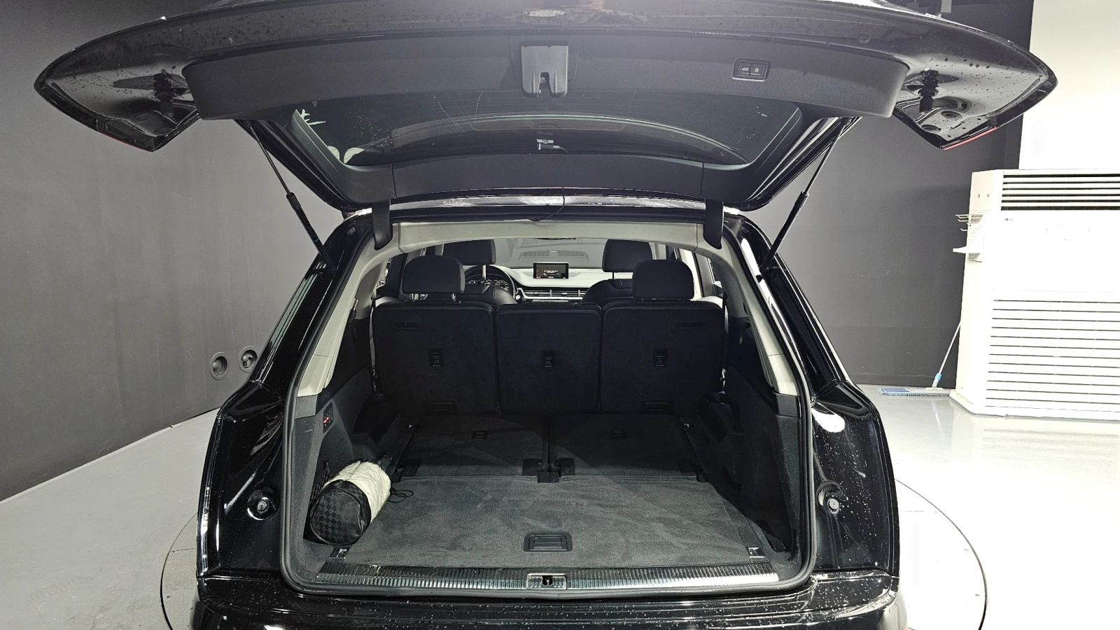 Audi Q7 DISTRONIC* DIGITAL COCKPIT* ПОДГРЕВ/ОБДУХВАНЕ* 4ZO, снимка 17 - Автомобили и джипове - 54343050