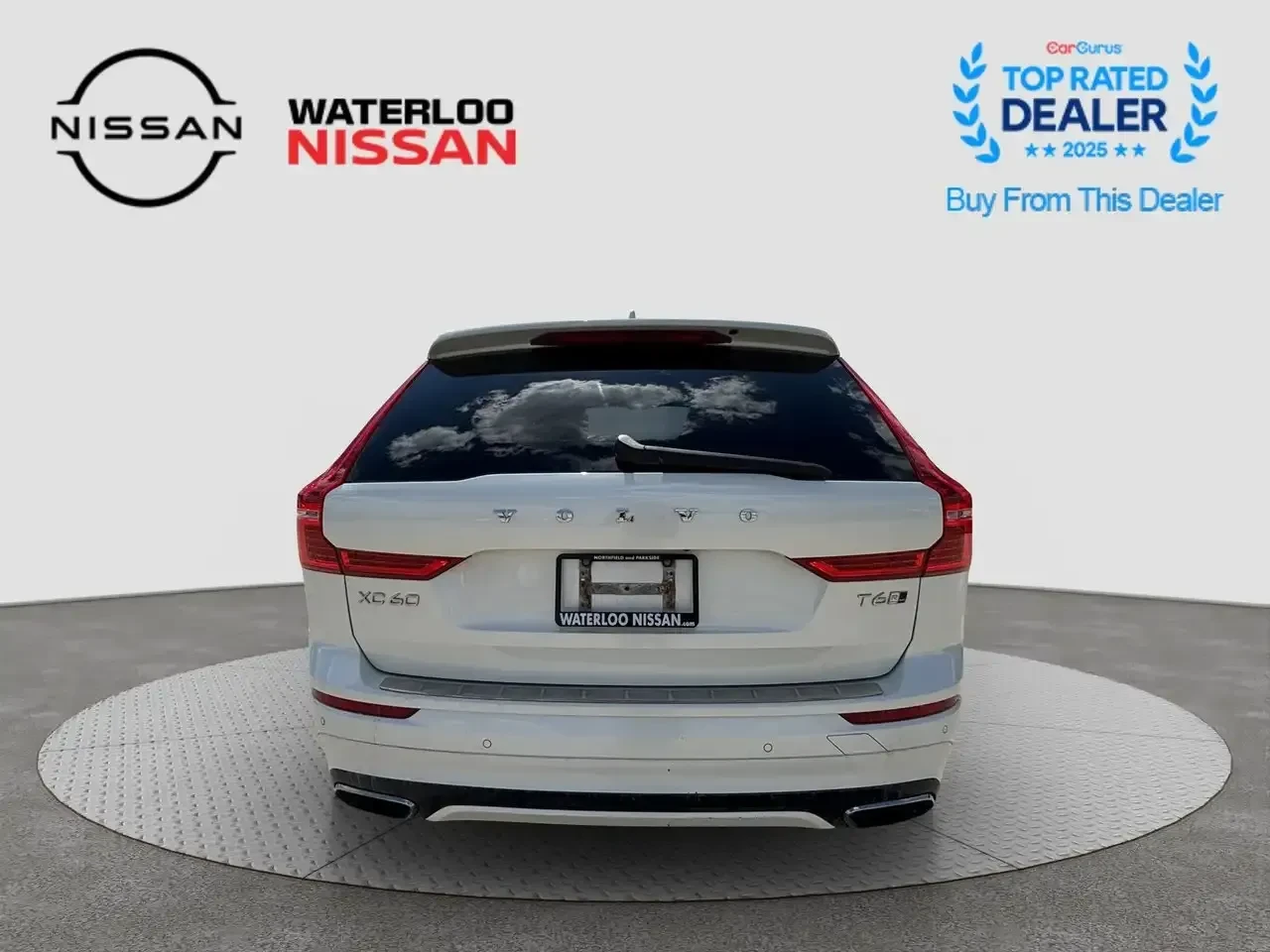 Volvo XC60 R-DESIGN, снимка 4 - Автомобили и джипове - 54564949