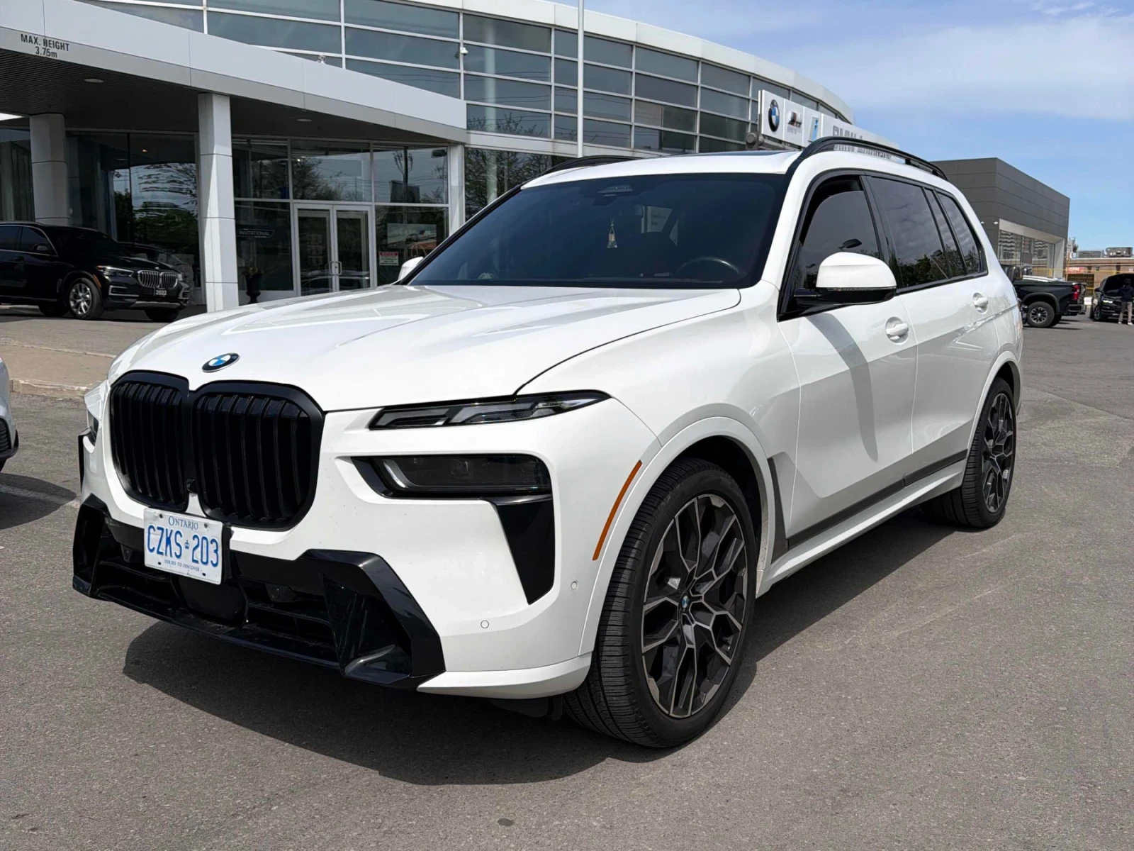 BMW X7 ДИСТРОНИК * ПОДГРЕВ * ПАНОРАМА * МАСАЖИ * CARFAX, снимка 5 - Автомобили и джипове - 54647015