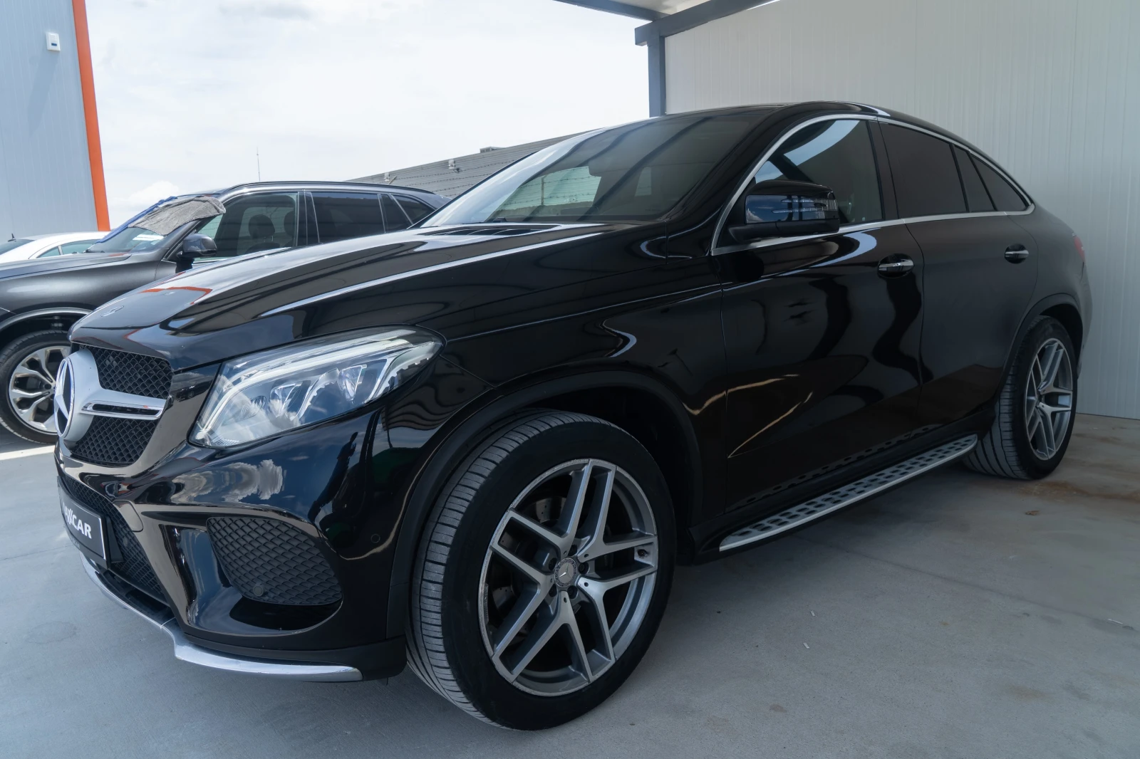 Mercedes-Benz GLE 350 D = COUPE = TOP = ГАРАНЦИЯ = ЛИЗИНГ, снимка 2 - Автомобили и джипове - 54936843