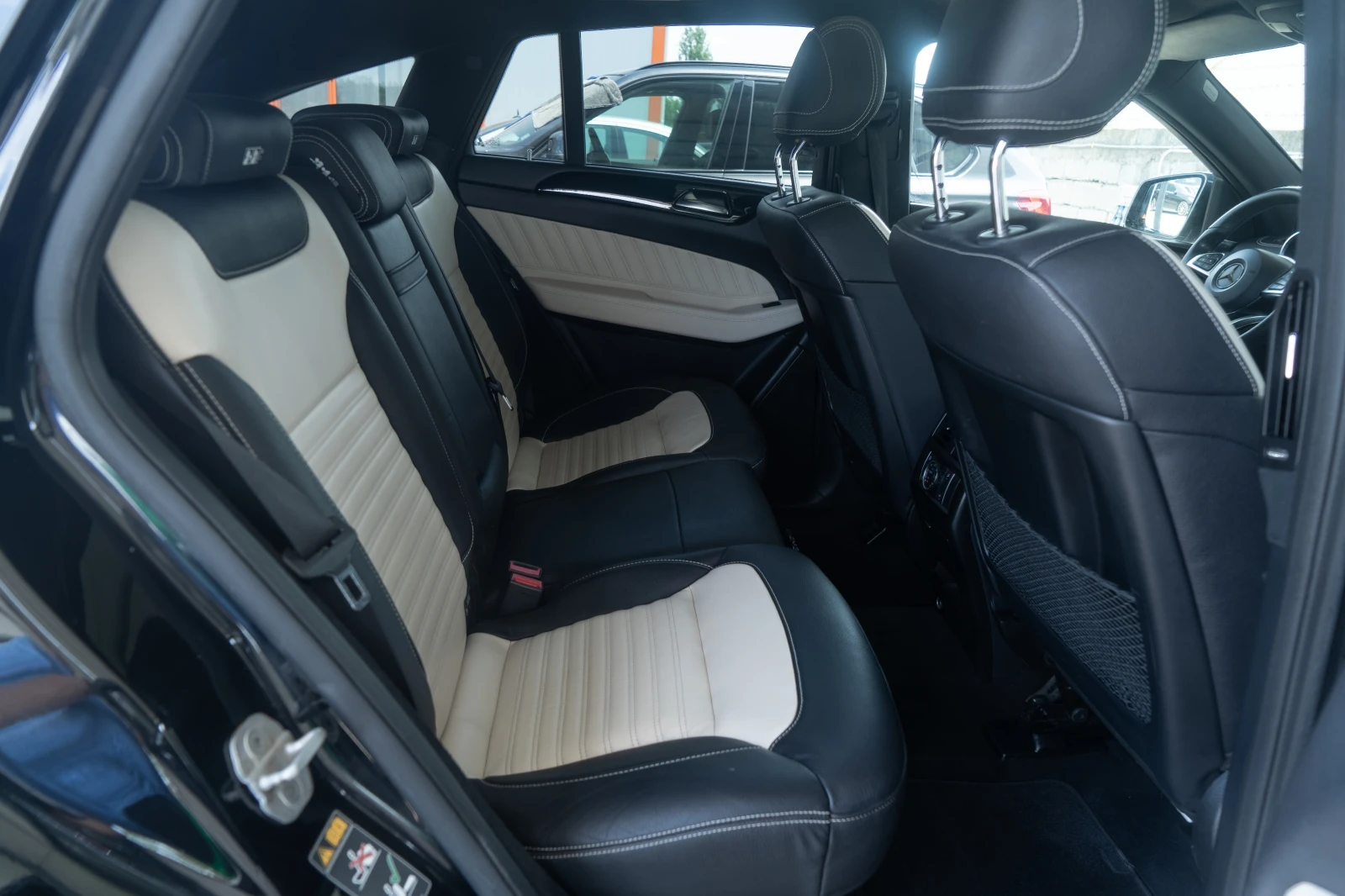 Mercedes-Benz GLE 350 D = COUPE = TOP = ГАРАНЦИЯ = ЛИЗИНГ, снимка 11 - Автомобили и джипове - 54936843