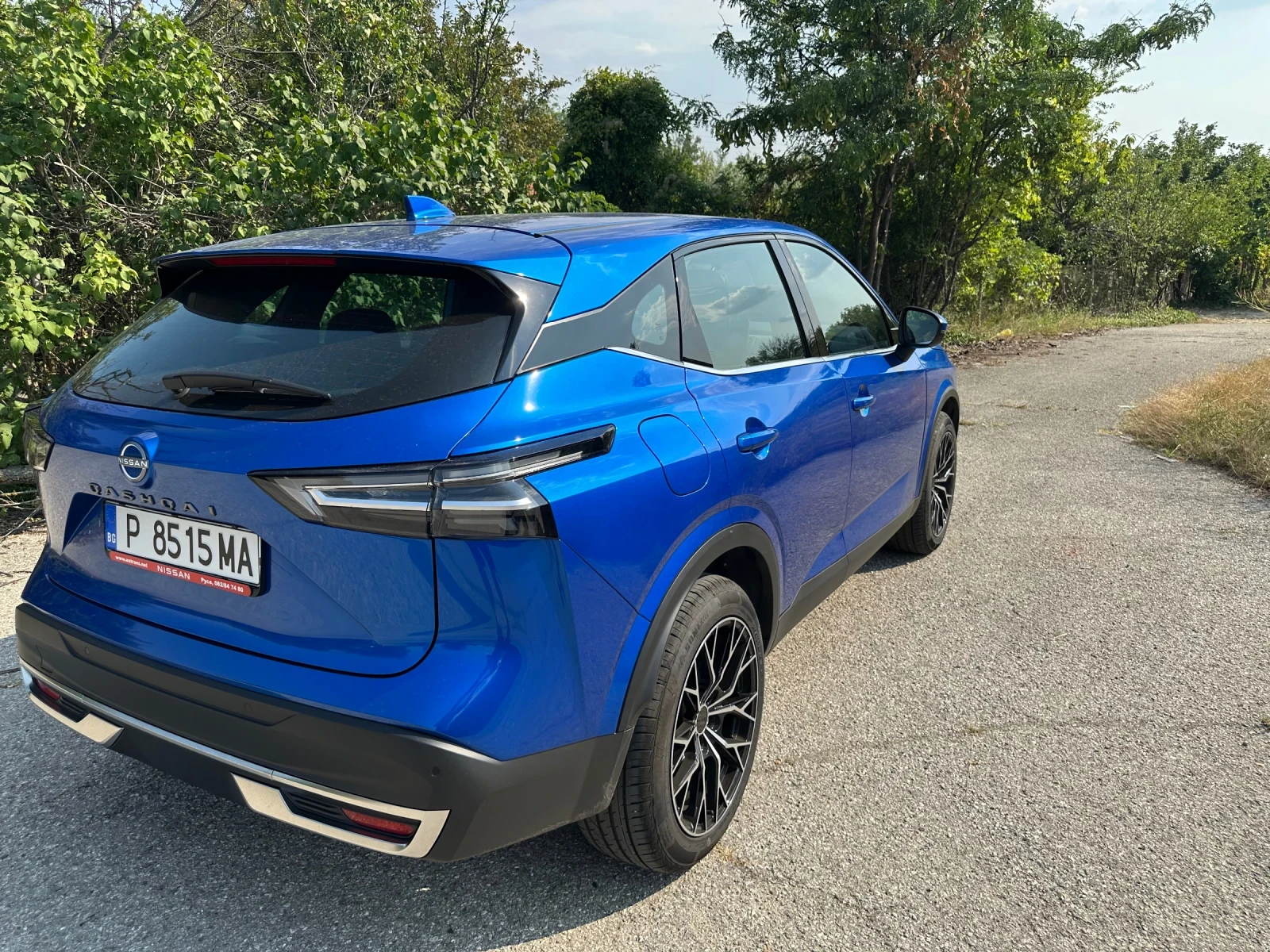 Nissan Qashqai, снимка 6 - Автомобили и джипове - 55690540
