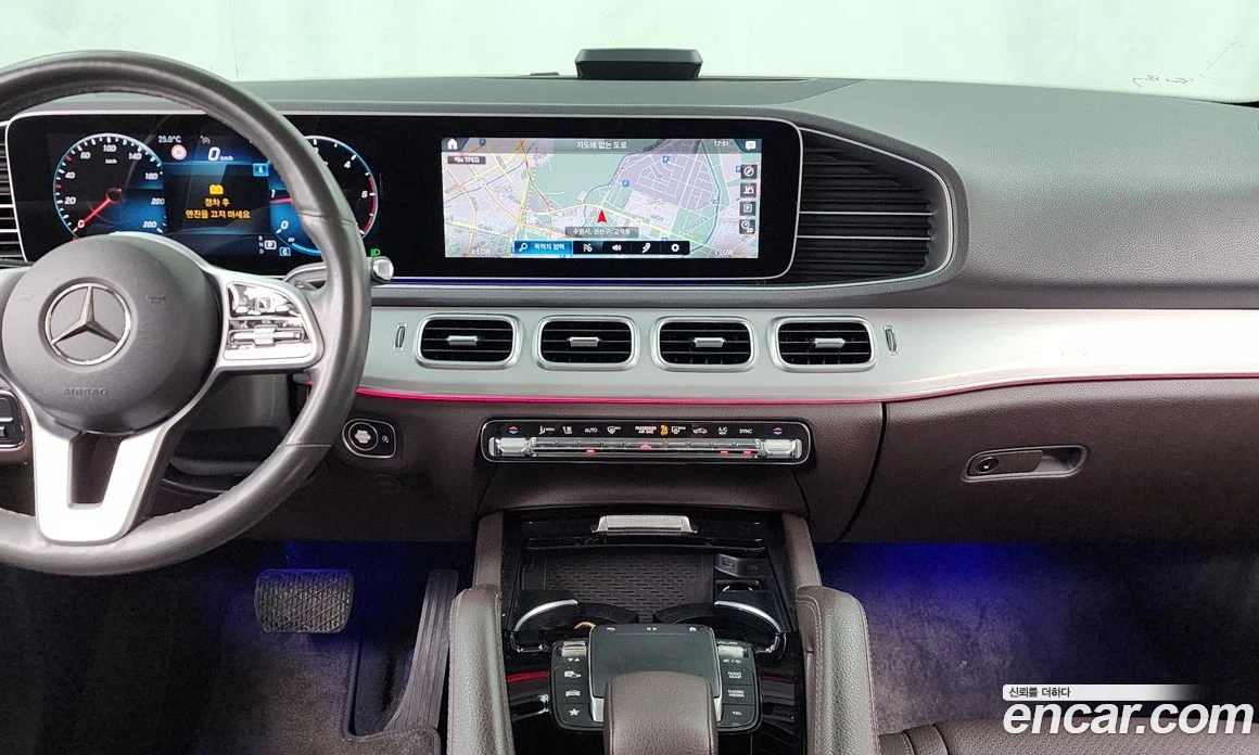 Mercedes-Benz GLE GLE300d 4MATIC, снимка 14 - Автомобили и джипове - 56122757