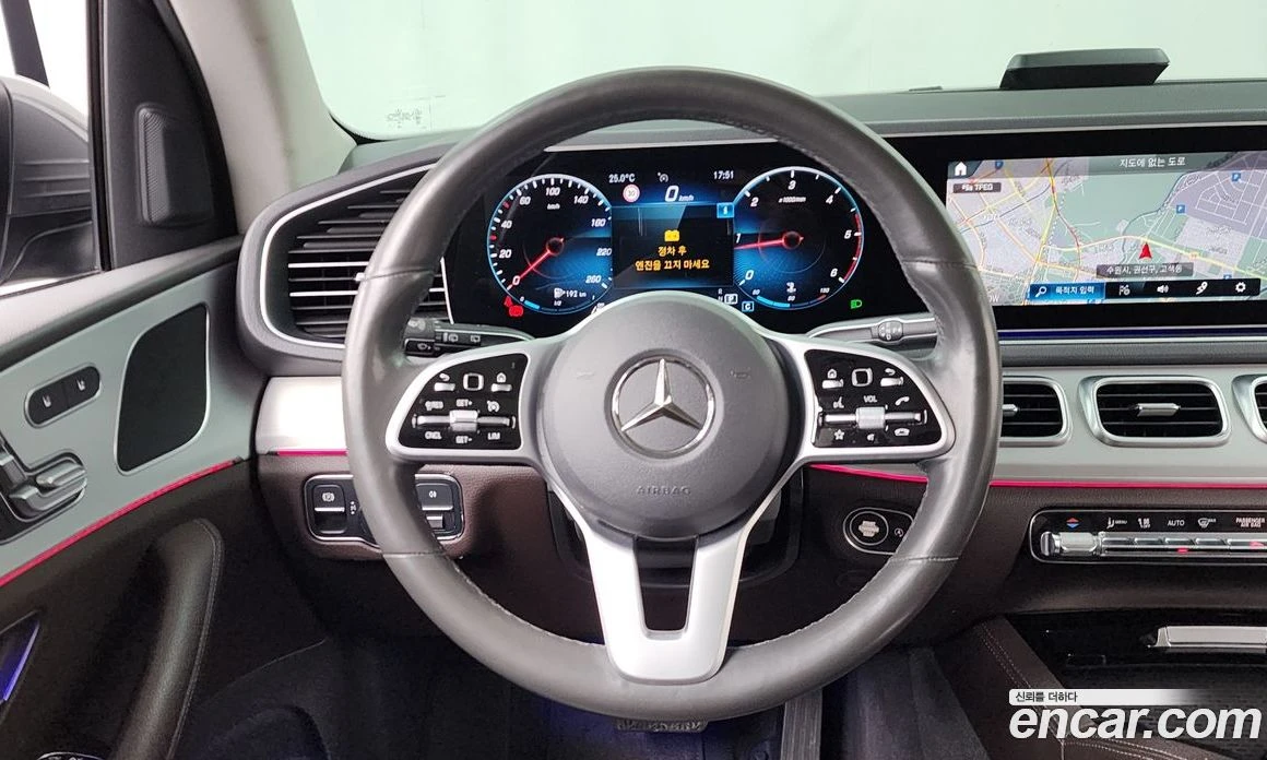 Mercedes-Benz GLE GLE300d 4MATIC, снимка 13 - Автомобили и джипове - 56122757