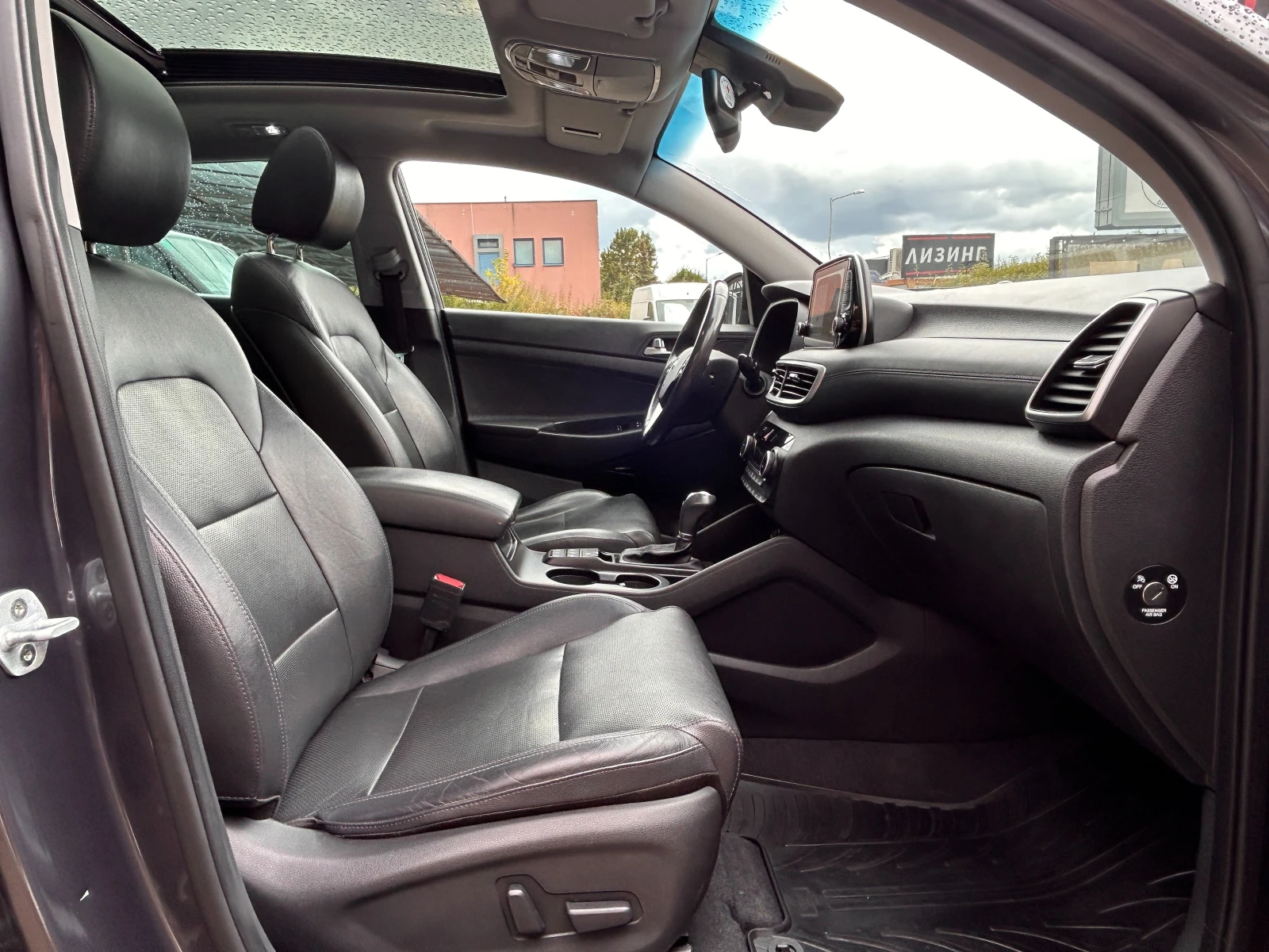Hyundai Tucson 1.6CRDI DCT-7 EXECUTIVE 136, снимка 10 - Автомобили и джипове - 56234663