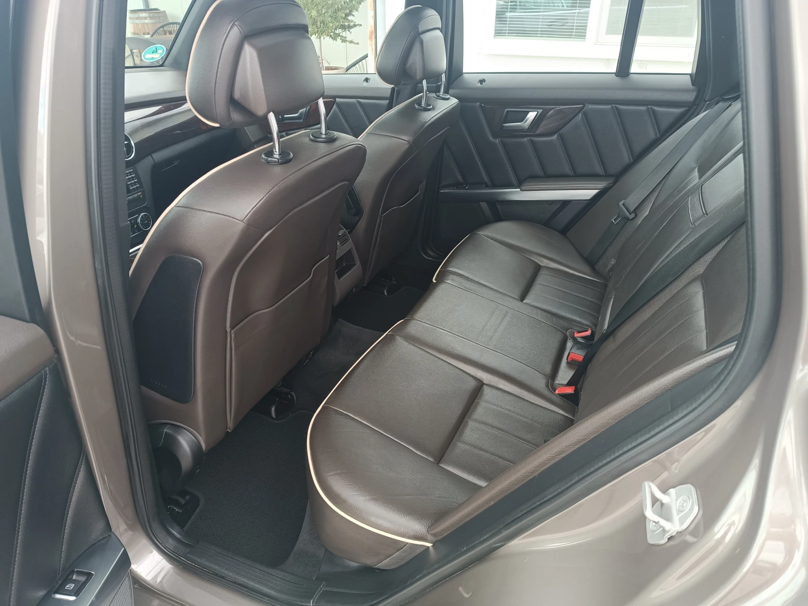 Mercedes-Benz GLK 350cdi/4matic/PANORAMA/7Gtronik/led/podgrev/camera, снимка 11 - Автомобили и джипове - 56311913