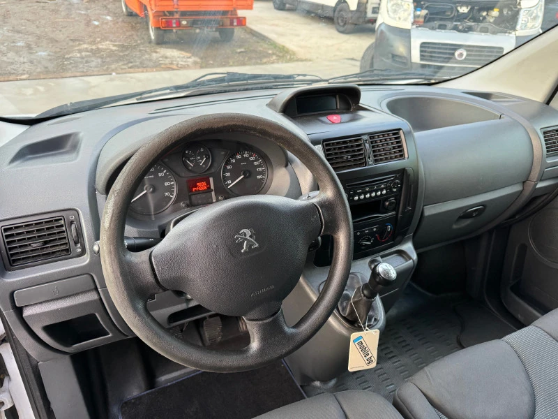 Peugeot Expert 1.6hdi КЛИМАТИК EURO 5, снимка 14 - Бусове и автобуси - 47293364