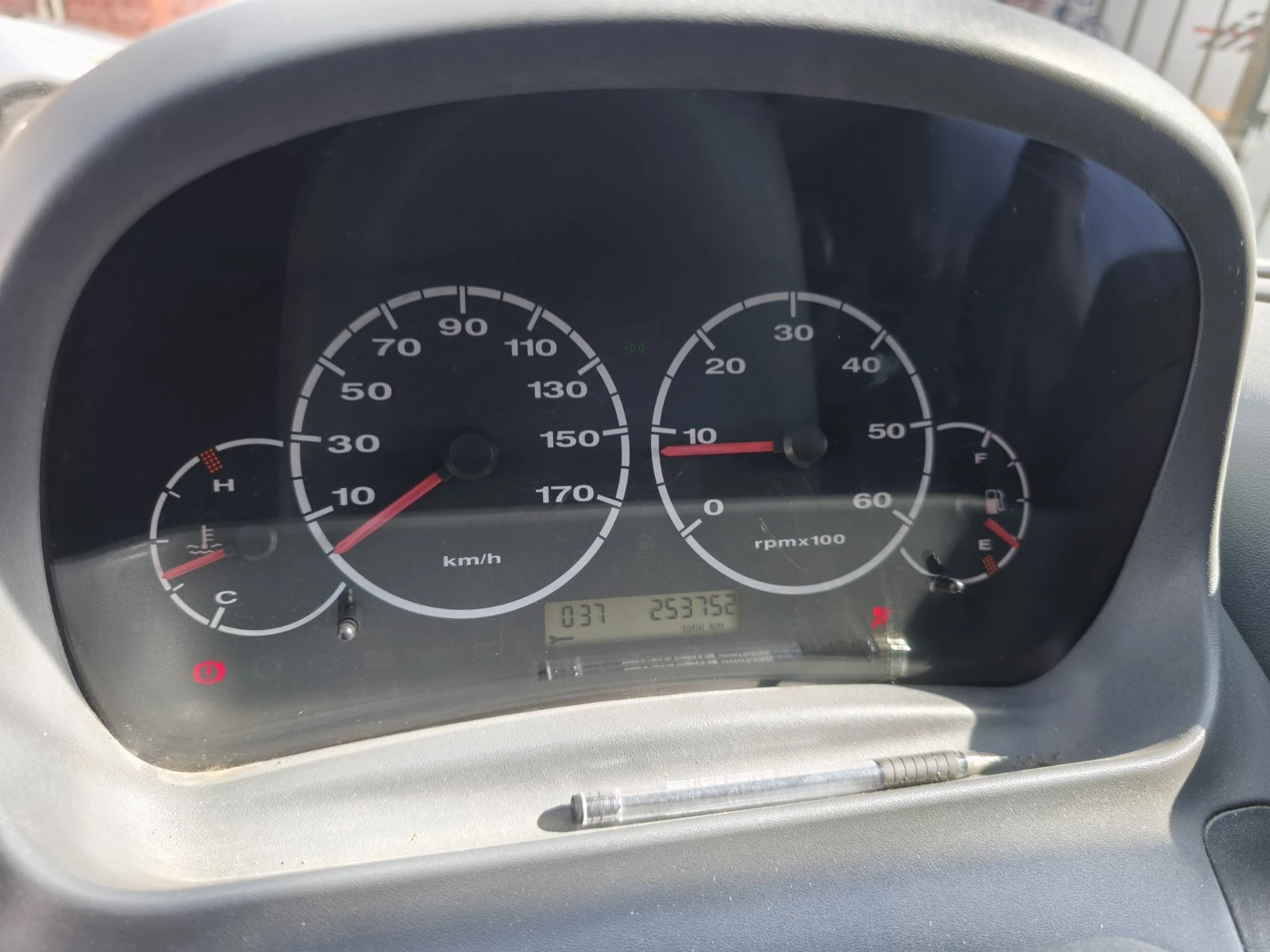 Peugeot Boxer 2.2 HDI  - изображение 7