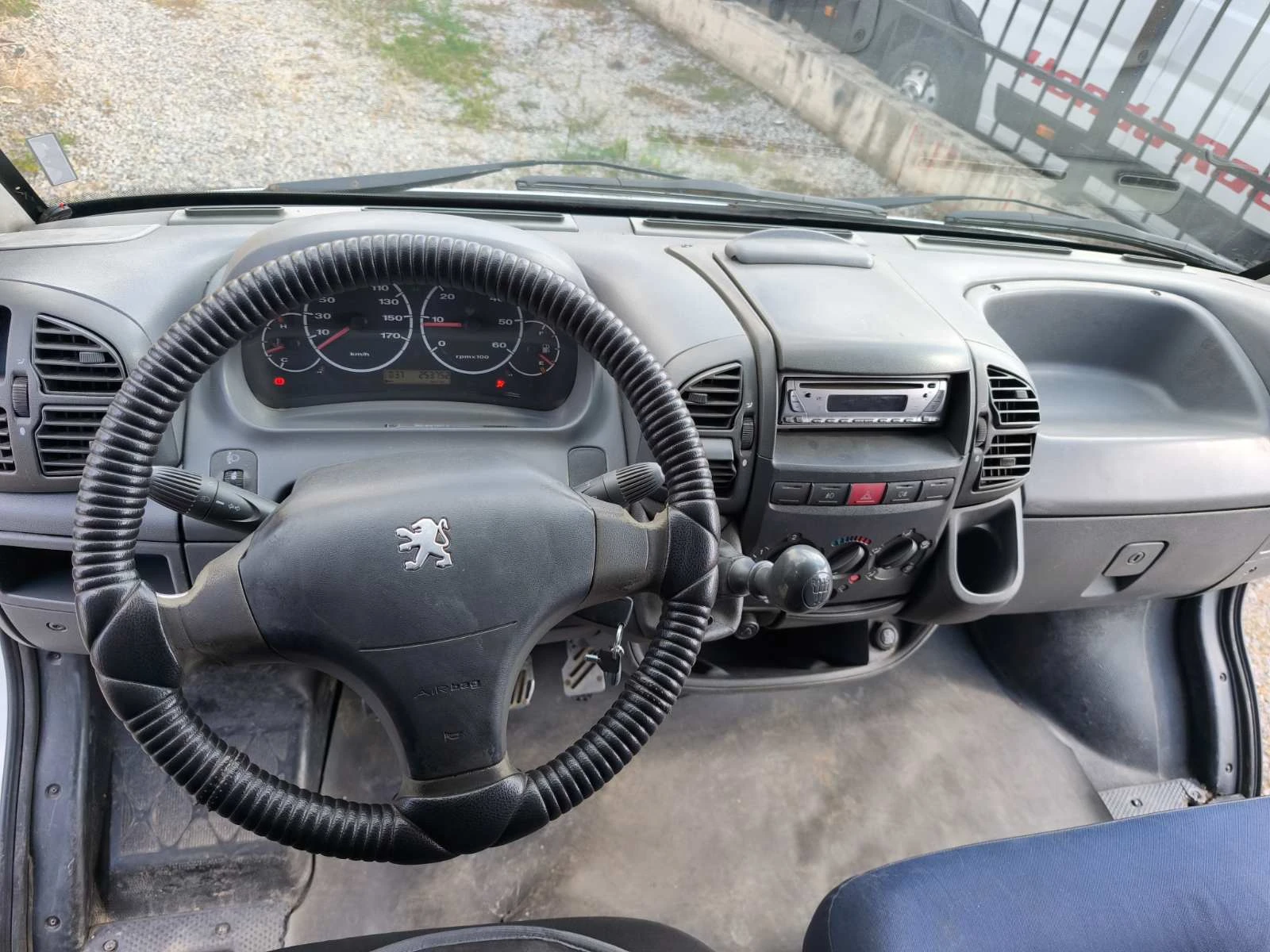 Peugeot Boxer 2.2 HDI  - изображение 6