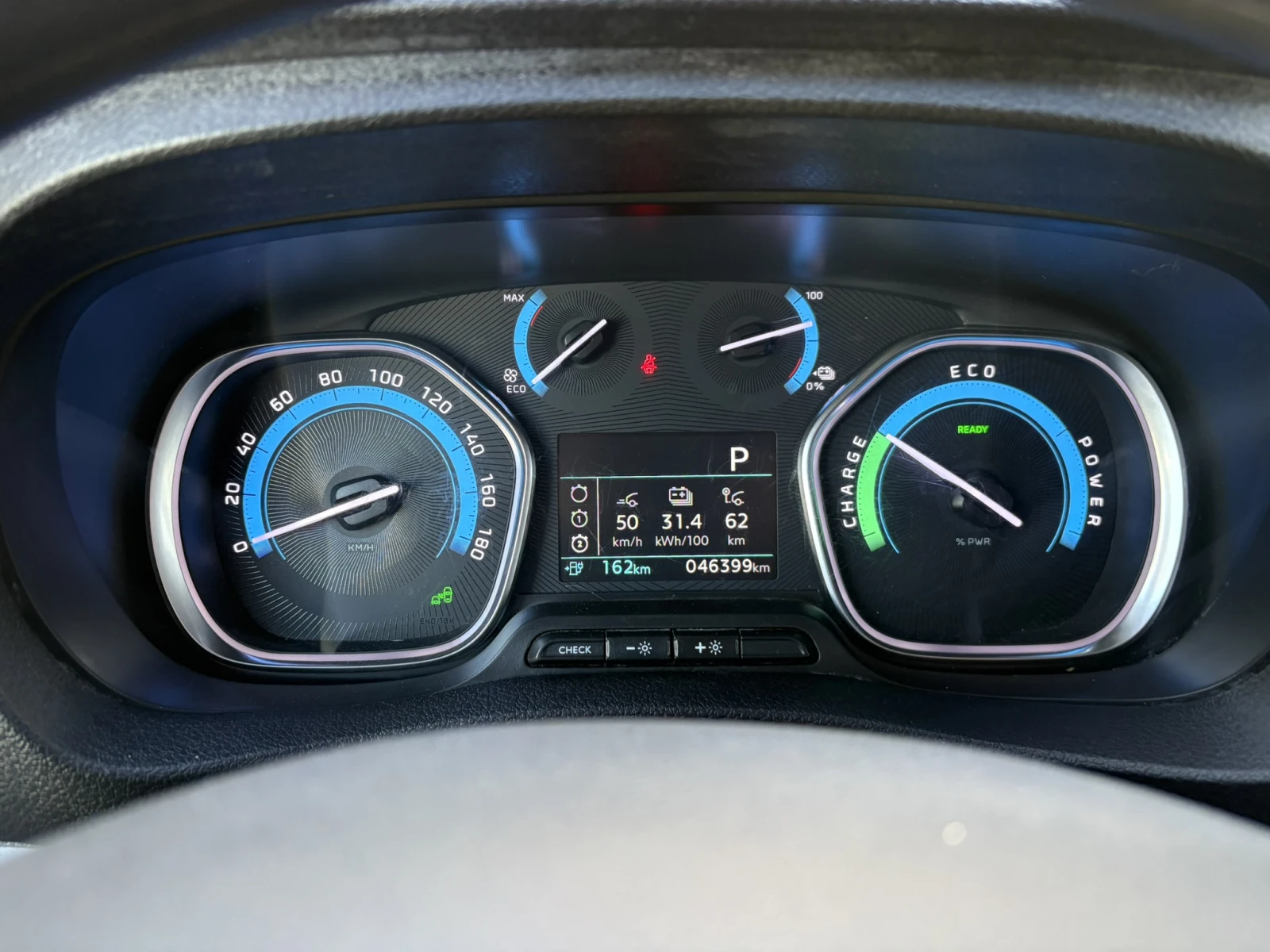 Opel Vivaro VIVARO-E 75 kWh - изображение 8