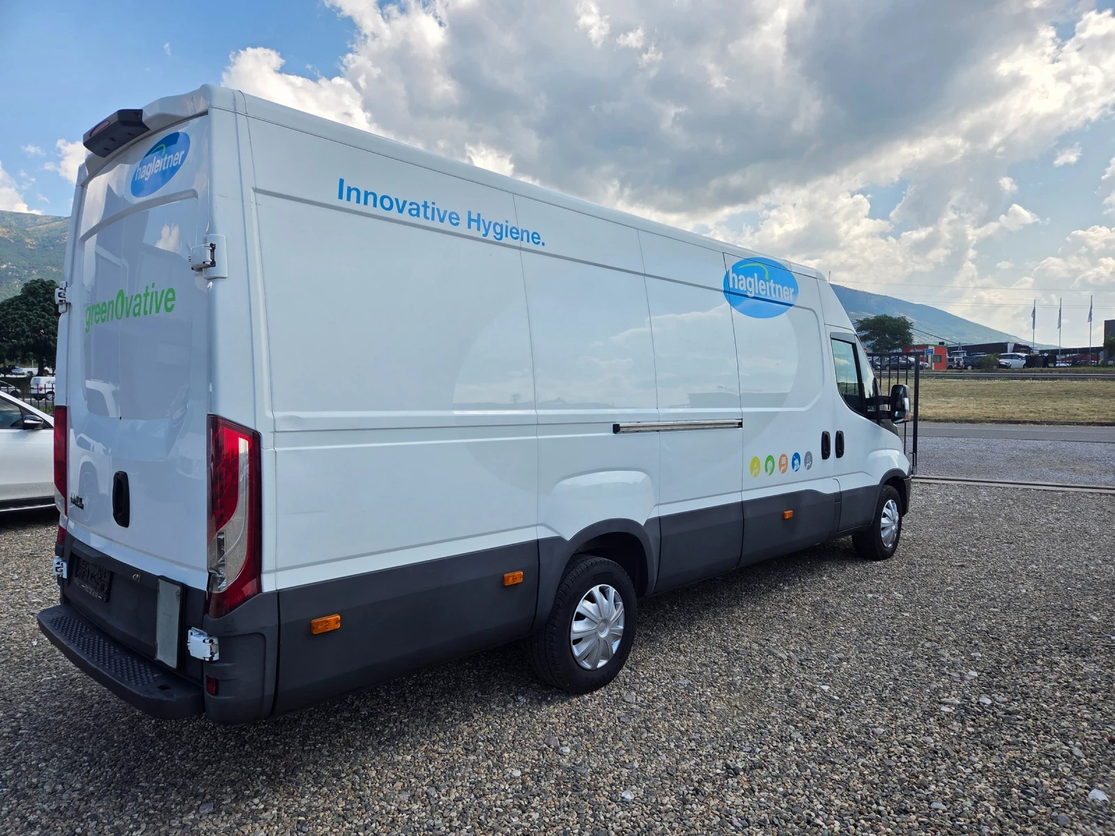 Iveco 35s16 Iveko Deily 3516 климатроник ХХL, снимка 7 - Бусове и автобуси - 55321093