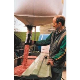 Трактор John Deere ДИСПЕНСЪР ЗА ТОР И СЕМЕНА , снимка 16